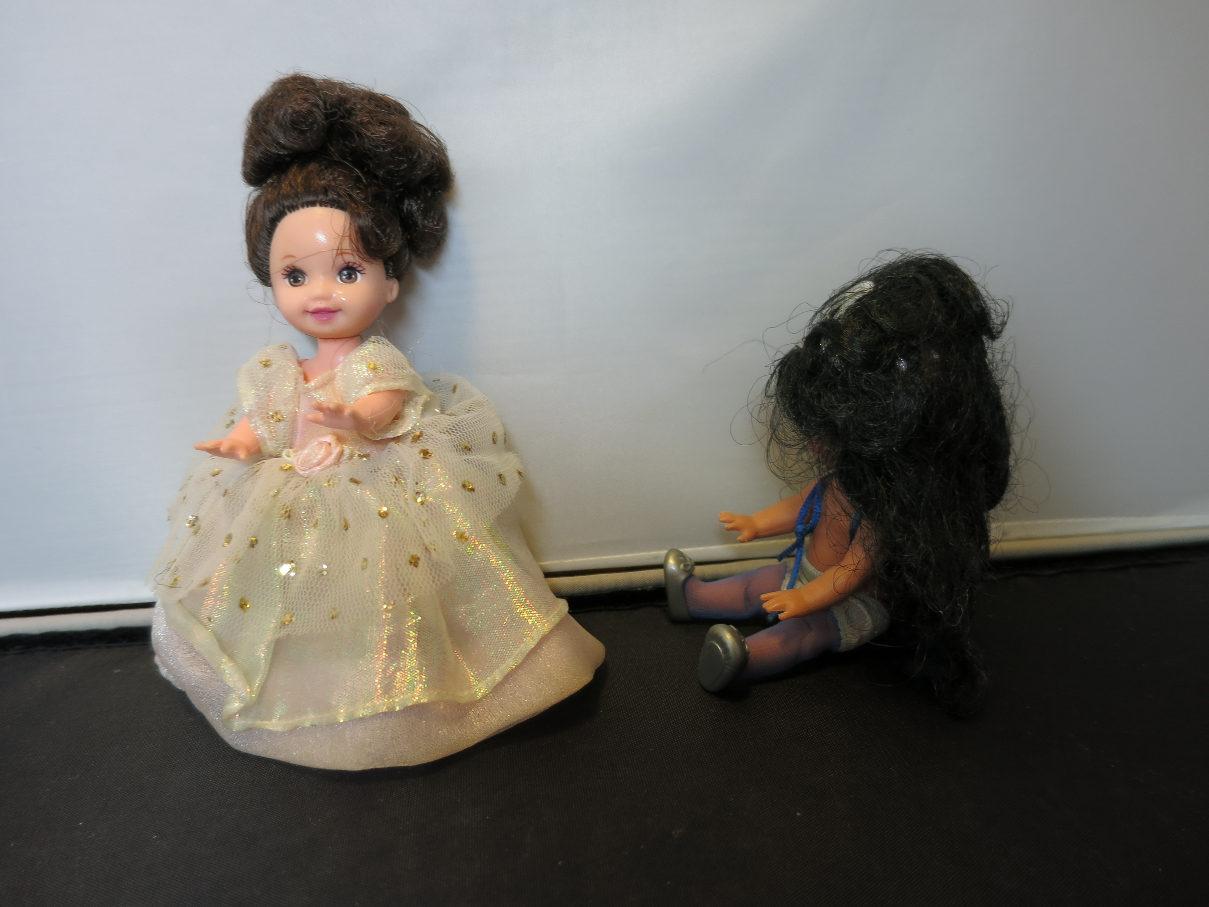 Mattel Dolls 3 inch 1995 pair Princess African American