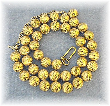 Necklace TRIFARI Goldtone Beads 7.8mm