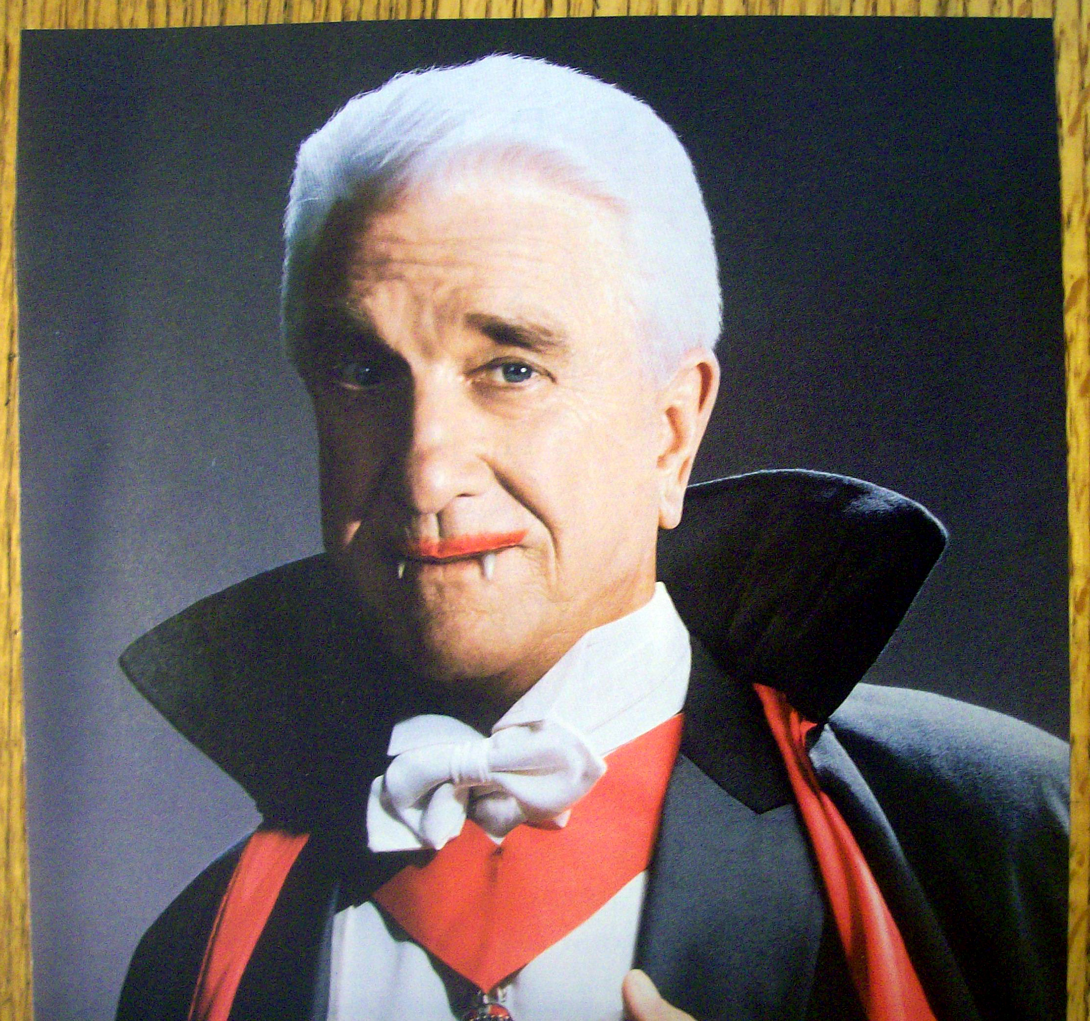 1995 Got Blood with Leslie Nielsen (Dracula)