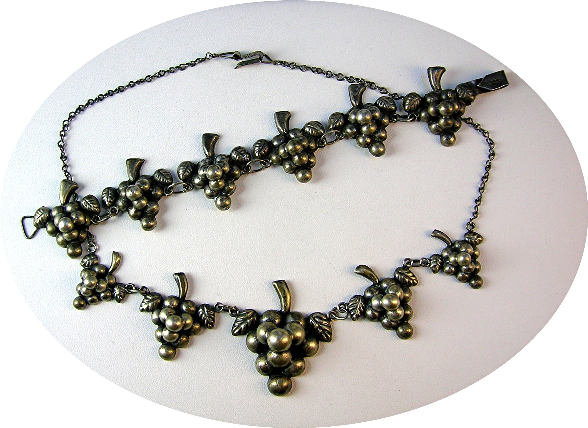 Silver Mexico Signed IC Grapes Necklace  Bracelet