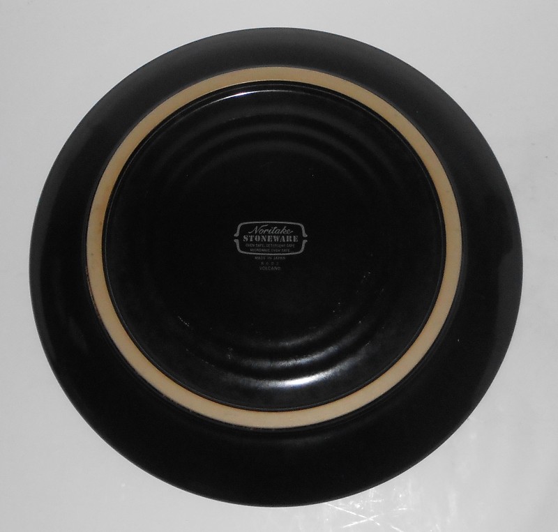 Noritake China Stoneware 8602 VOLCANO Dinner Plate