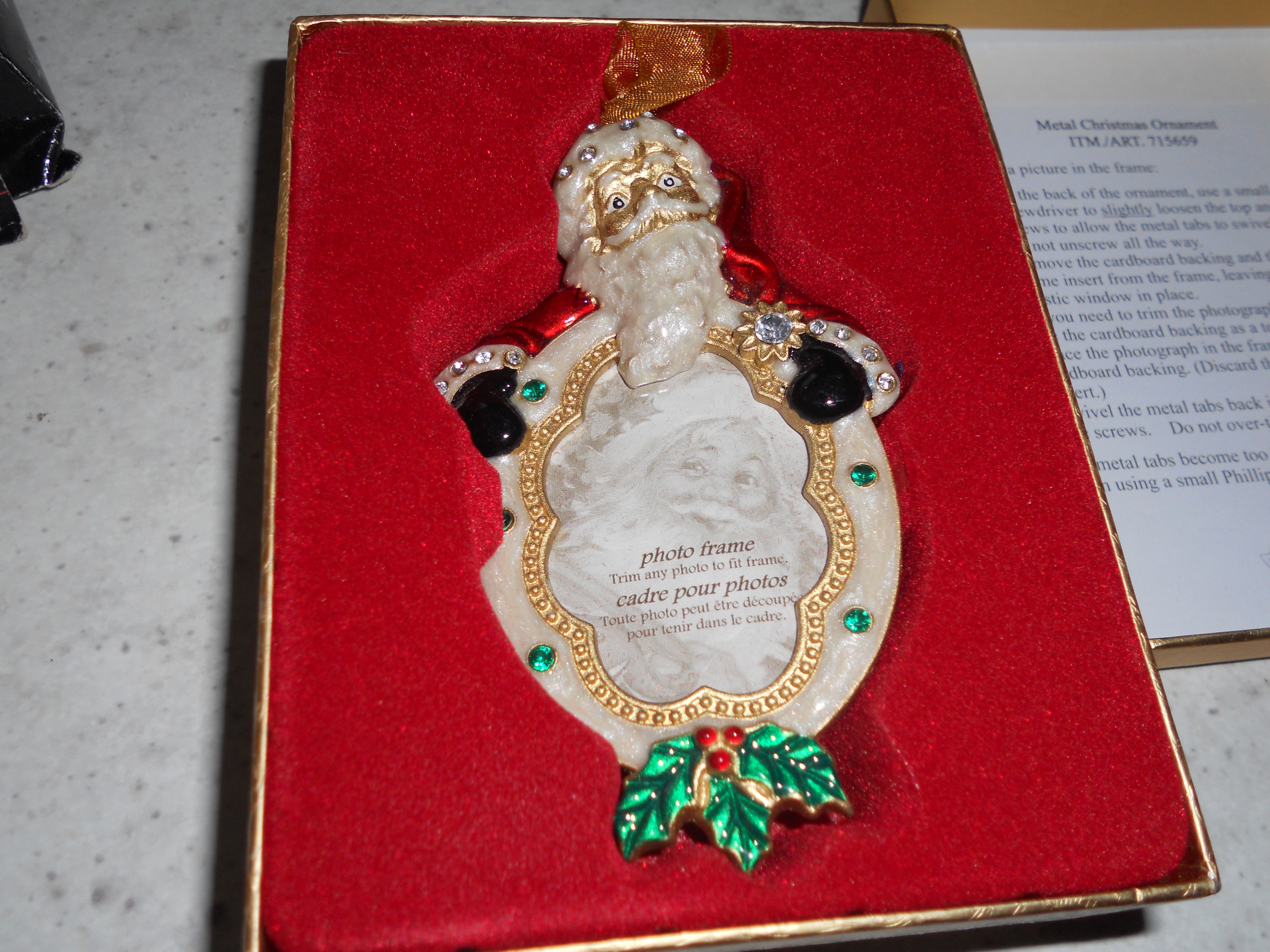 Santa Frame Ornament Merc Asia USA LTD NRFB