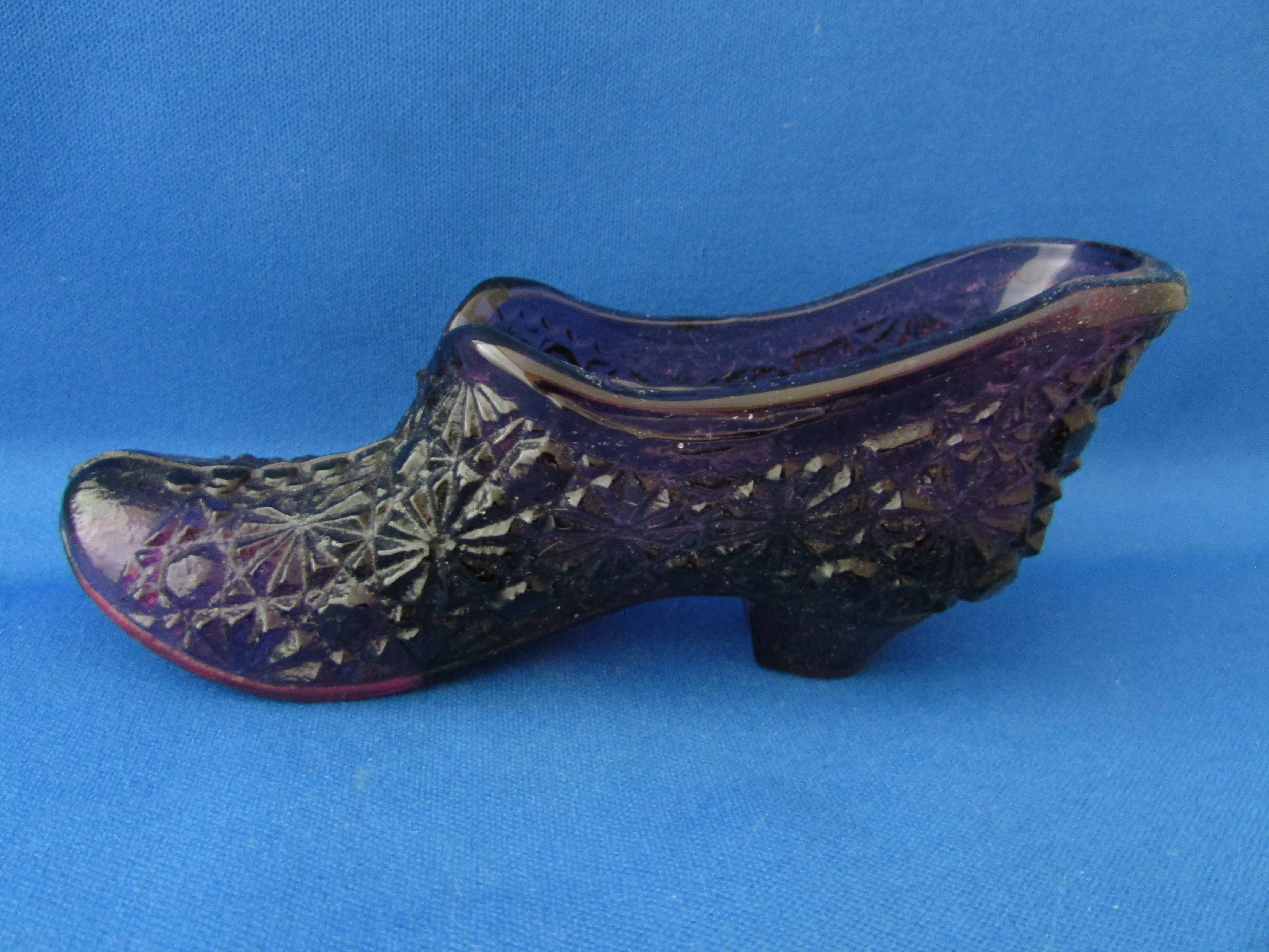 Fenton Purple Daisy and Button Glass Shoe