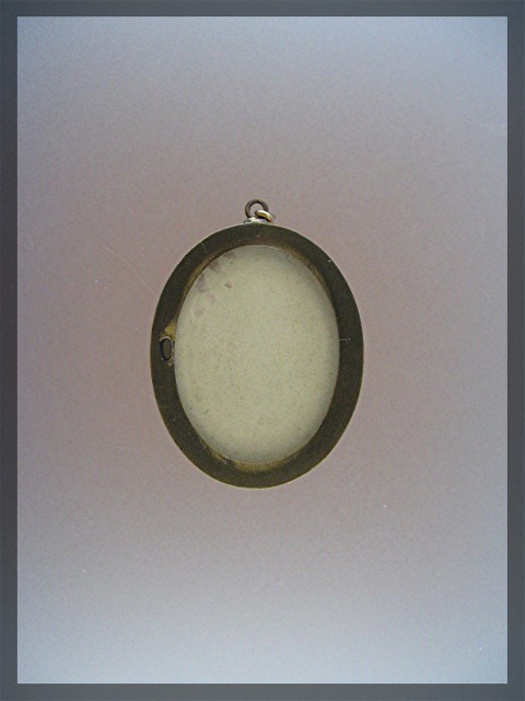 Pendant Gold Bezel LAVA Cameo Antique