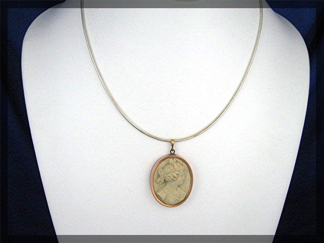 Pendant Gold Bezel LAVA Cameo Antique