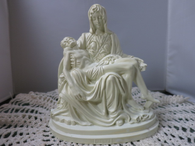 Vintage Plastic Pieta Statue Figurine