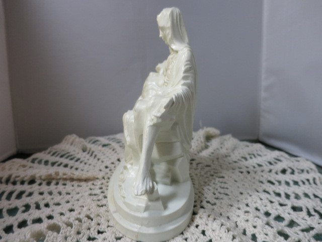 Vintage Plastic Pieta Statue Figurine