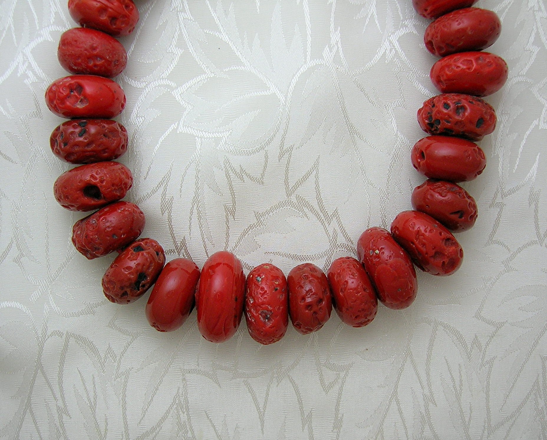 Coral Bead Old Necklace