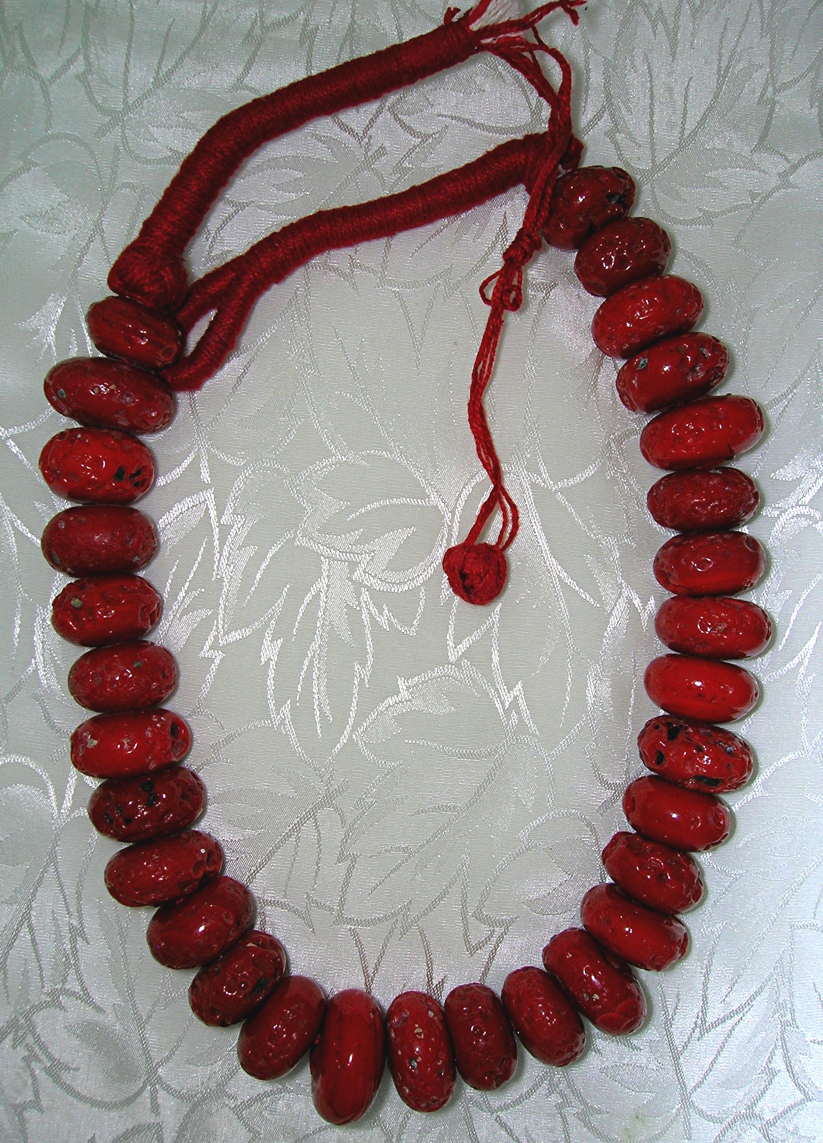 Coral Bead Old Necklace