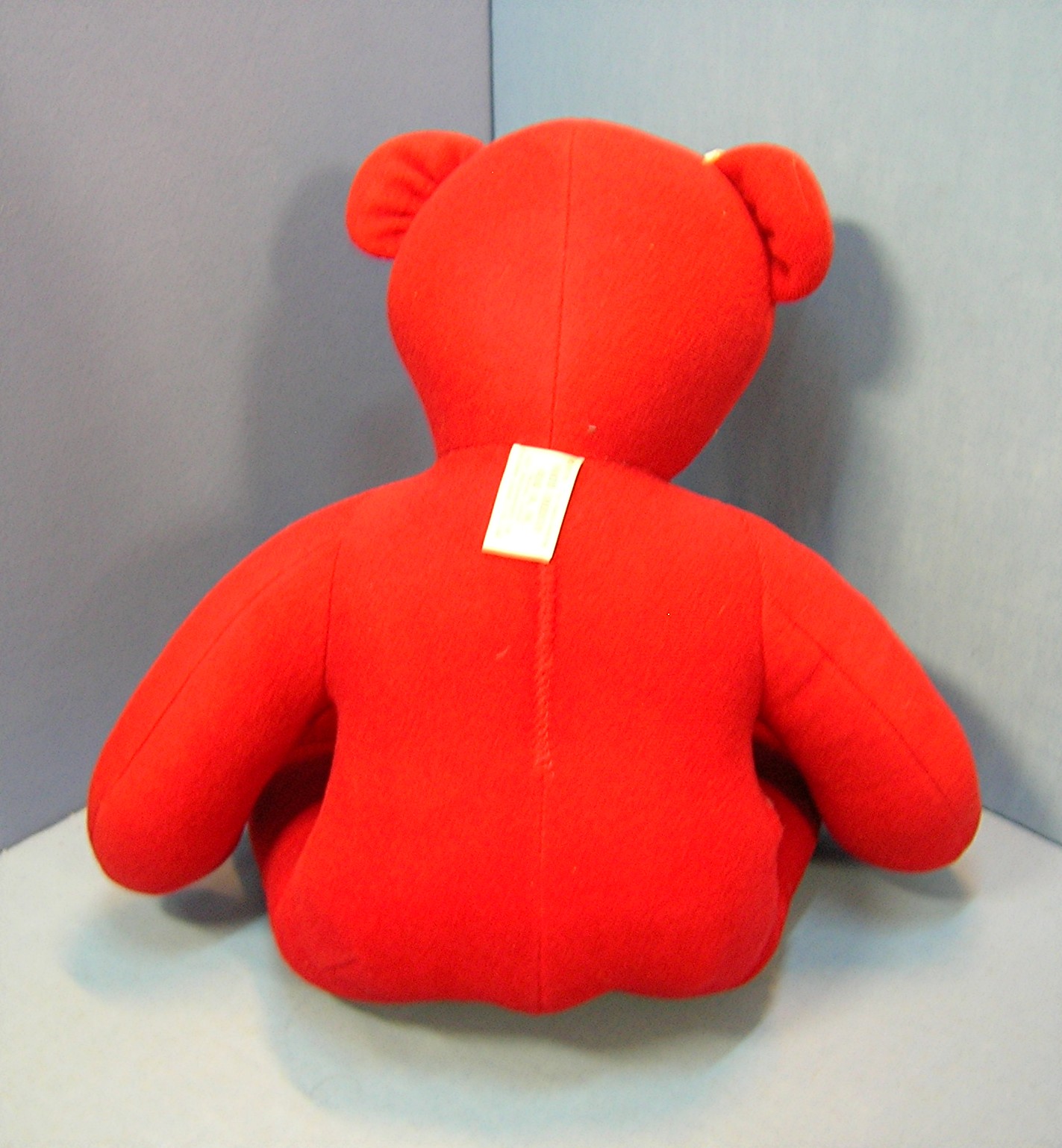 North American Bear BRIGHT RED 20 Inch  1979