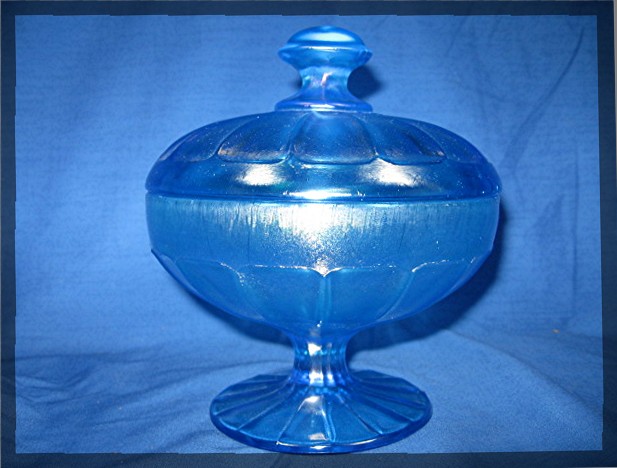 Candy dish in blue Stretch Glass Lidded and footed