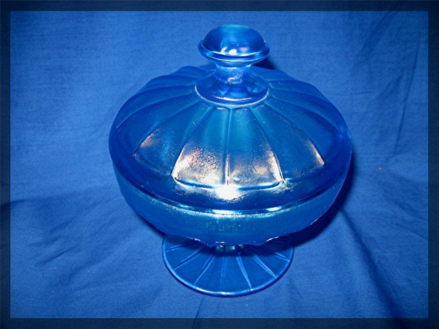 Candy dish in blue Stretch Glass Lidded and footed