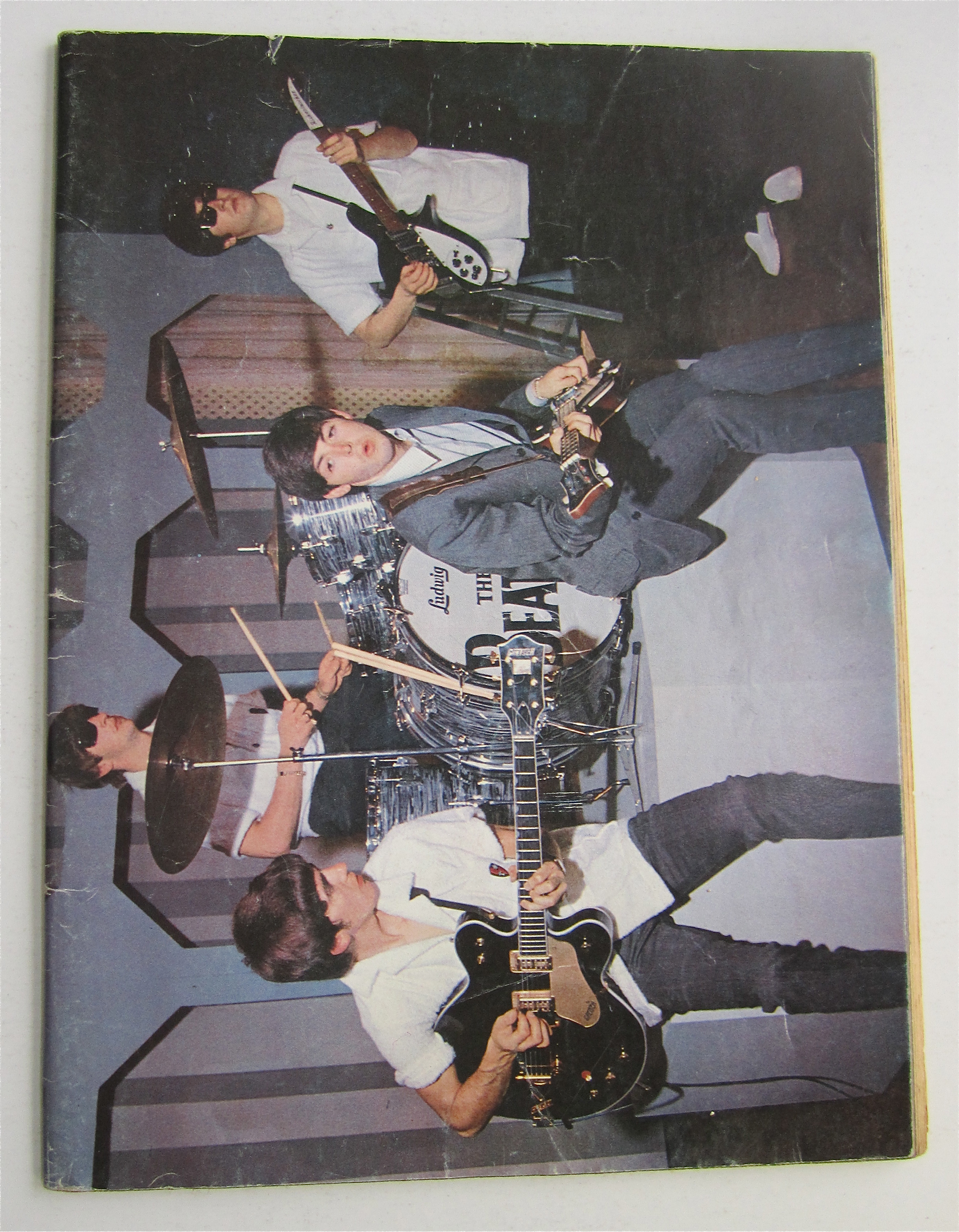 Lennon A Memory Magazine 1980 Complete Photo Album