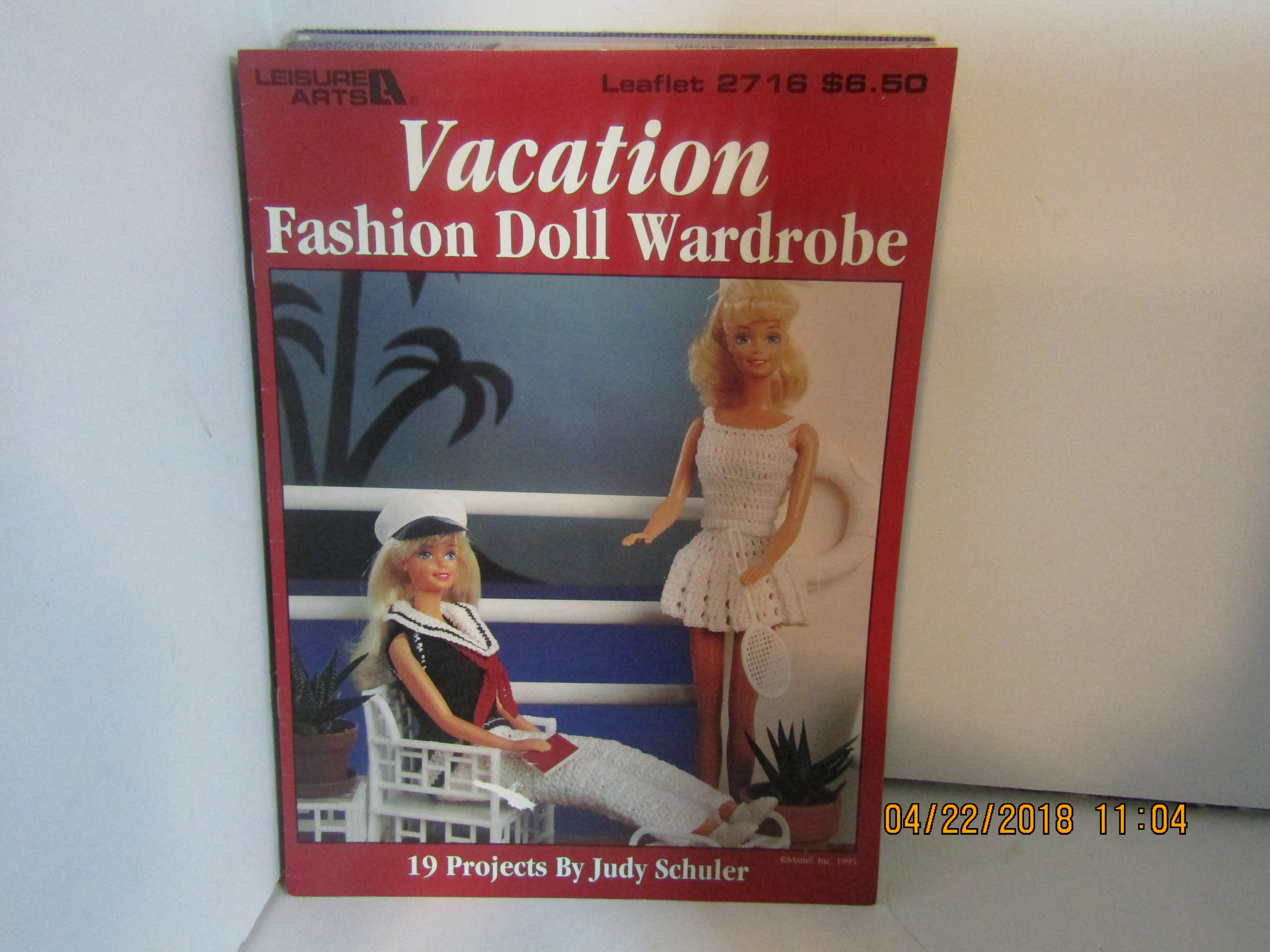Leisure Arts Fashion Doll Vacation Wardrobe #2716