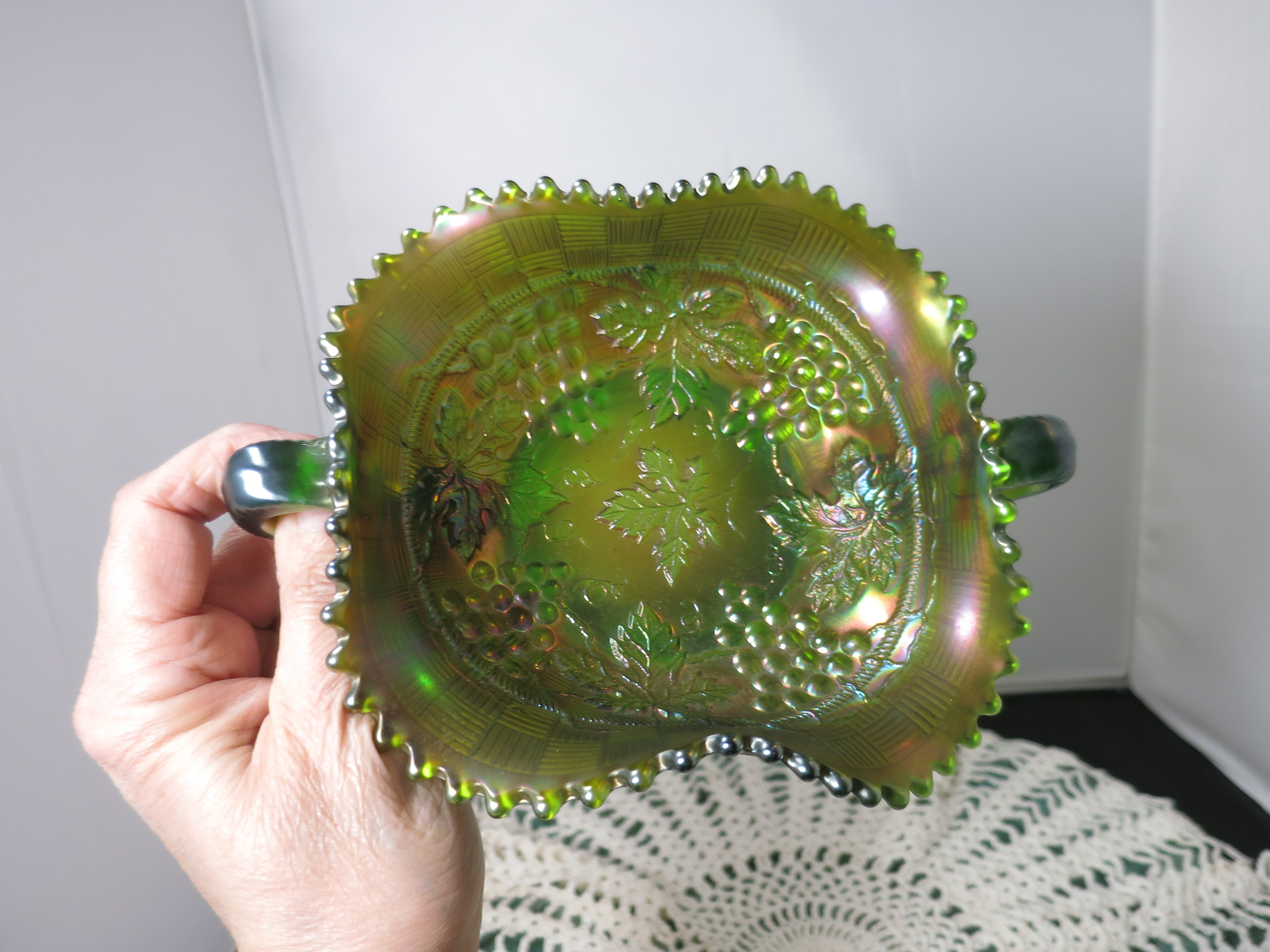 Antique Northwood Green Iridescent Grape & Cable Bon Bon Bowl