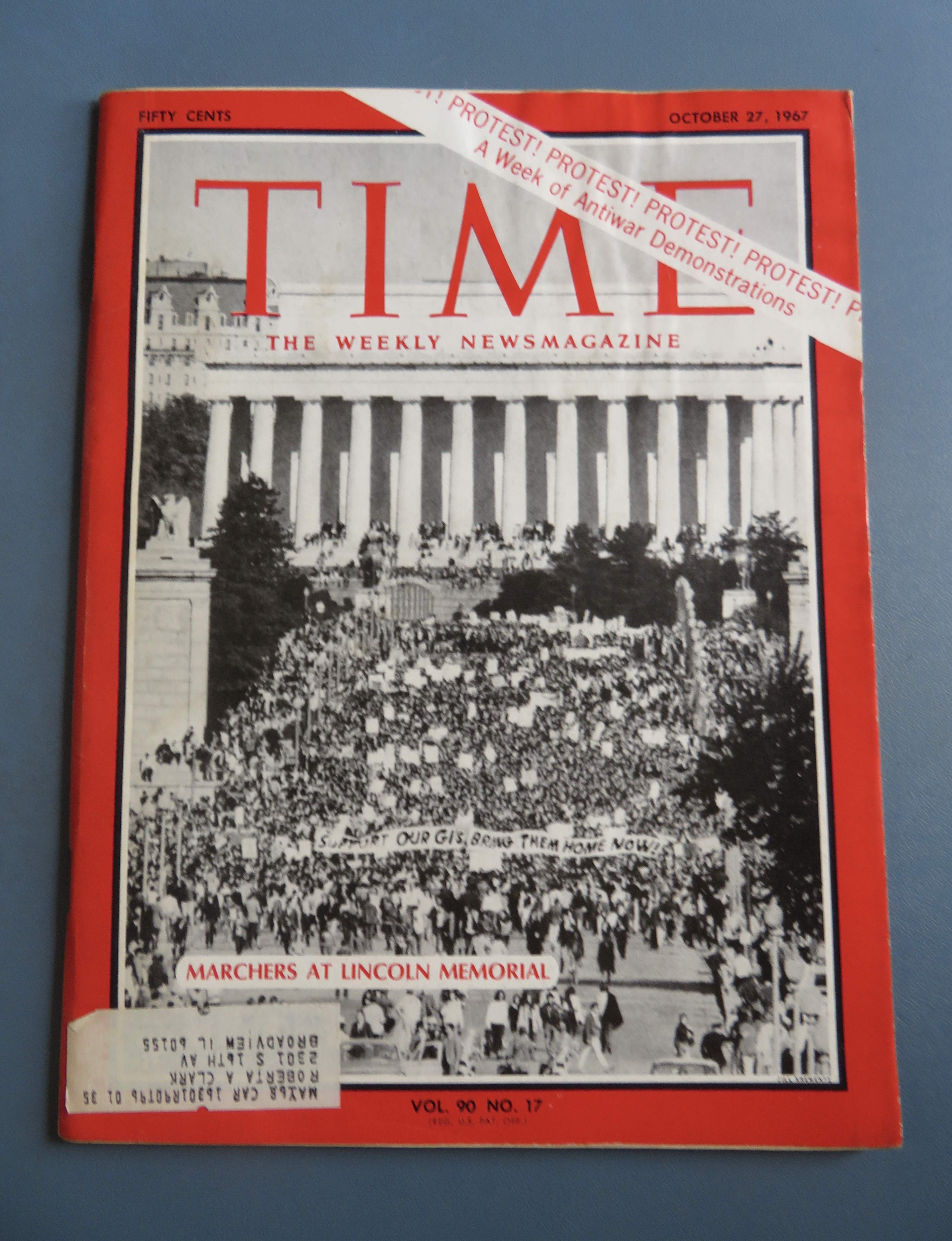Time Magazine October 27, 1967 Marchers At Memorial