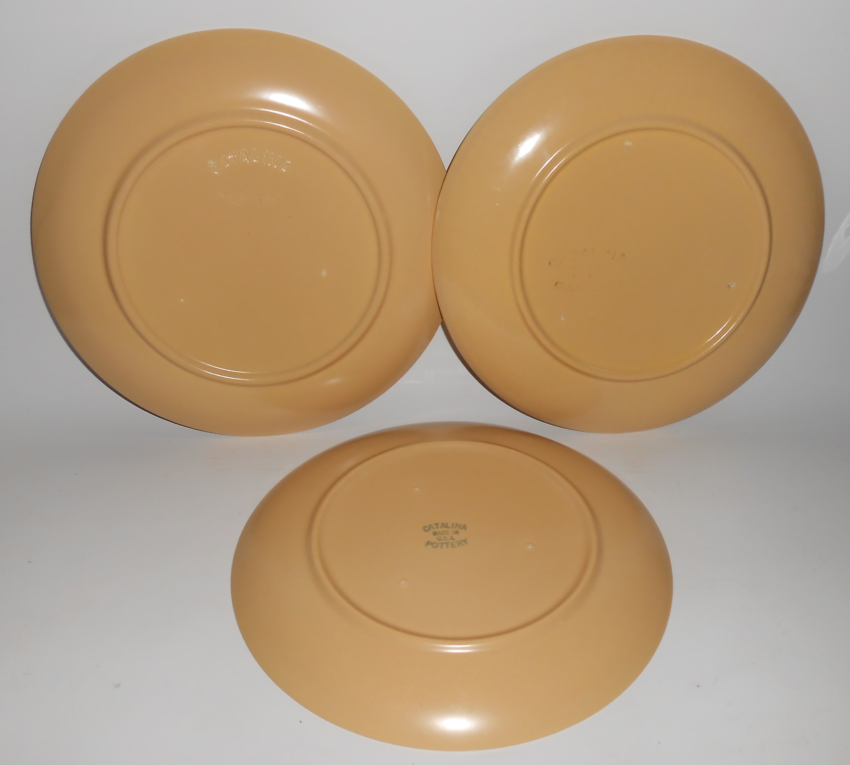 Catalina Pottery Rancho Ware Catalina Sand Dinner Plate