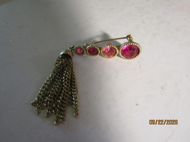 Vintage Saucy Gold-Tone Pink Rhinestone Tassel Brooch Pin