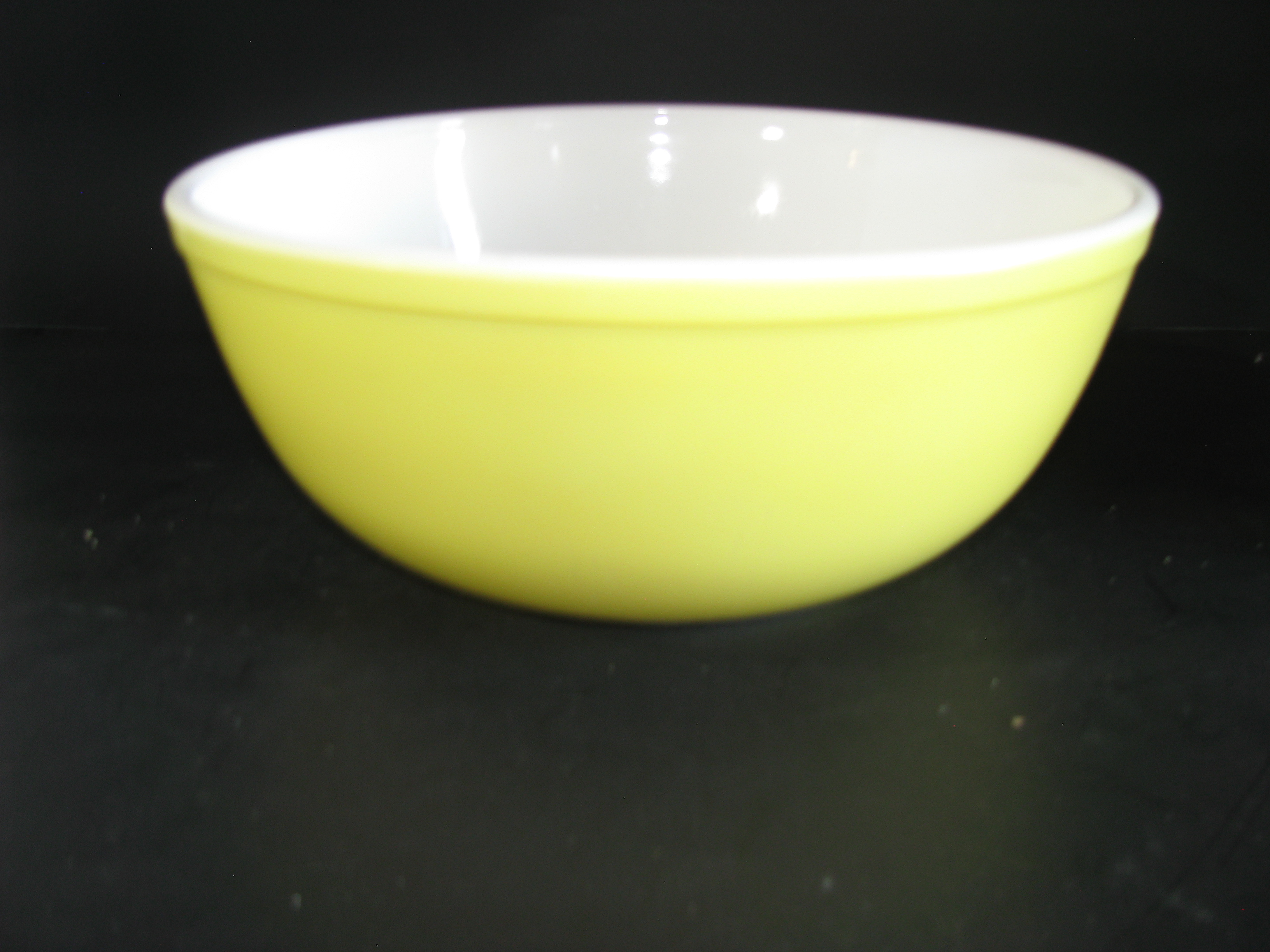Vintage Pyrex Primary Color Yellow 404 Nesting Bowl