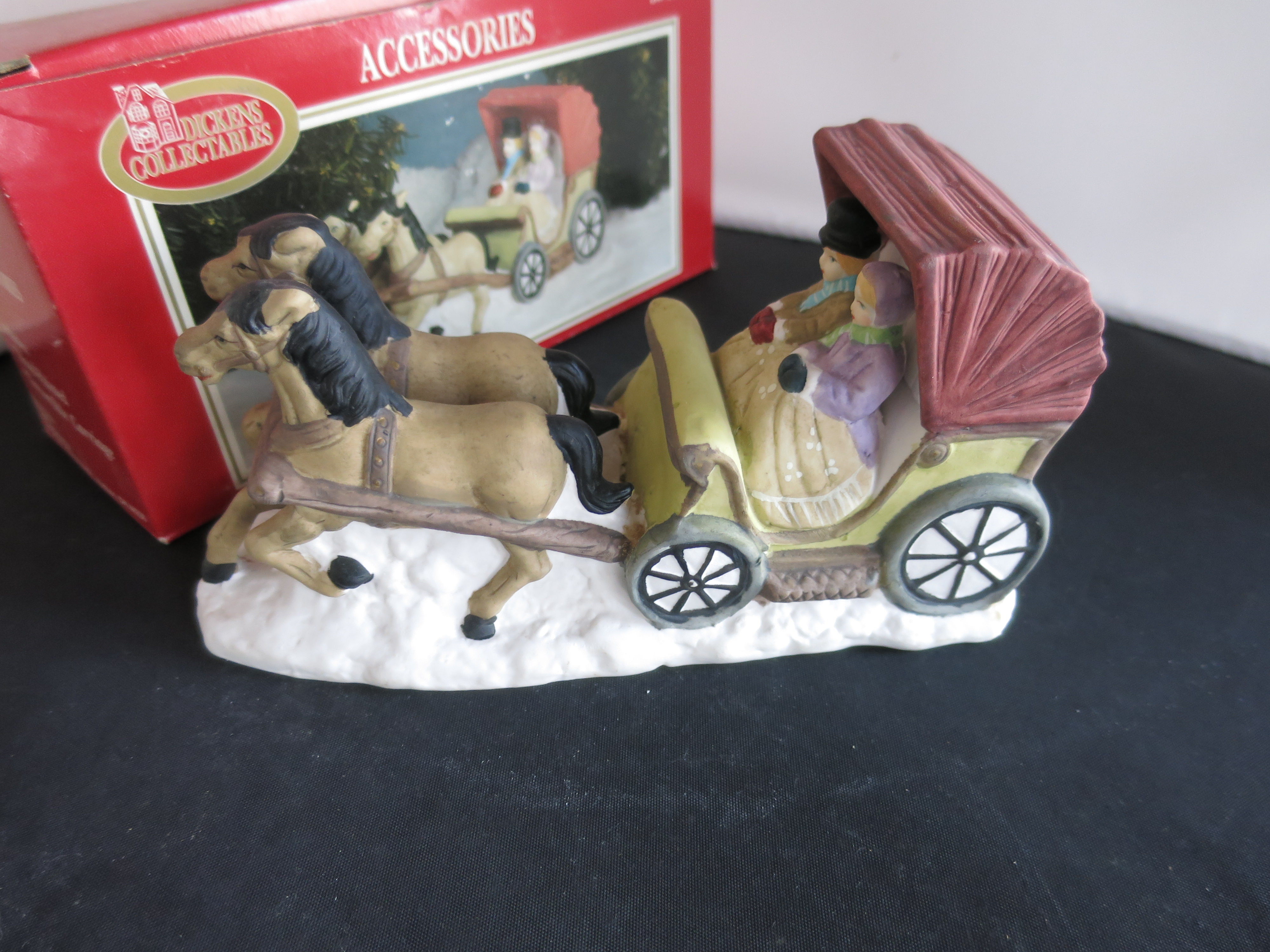 Dickens Collectibles Accessories Convertible Carriage