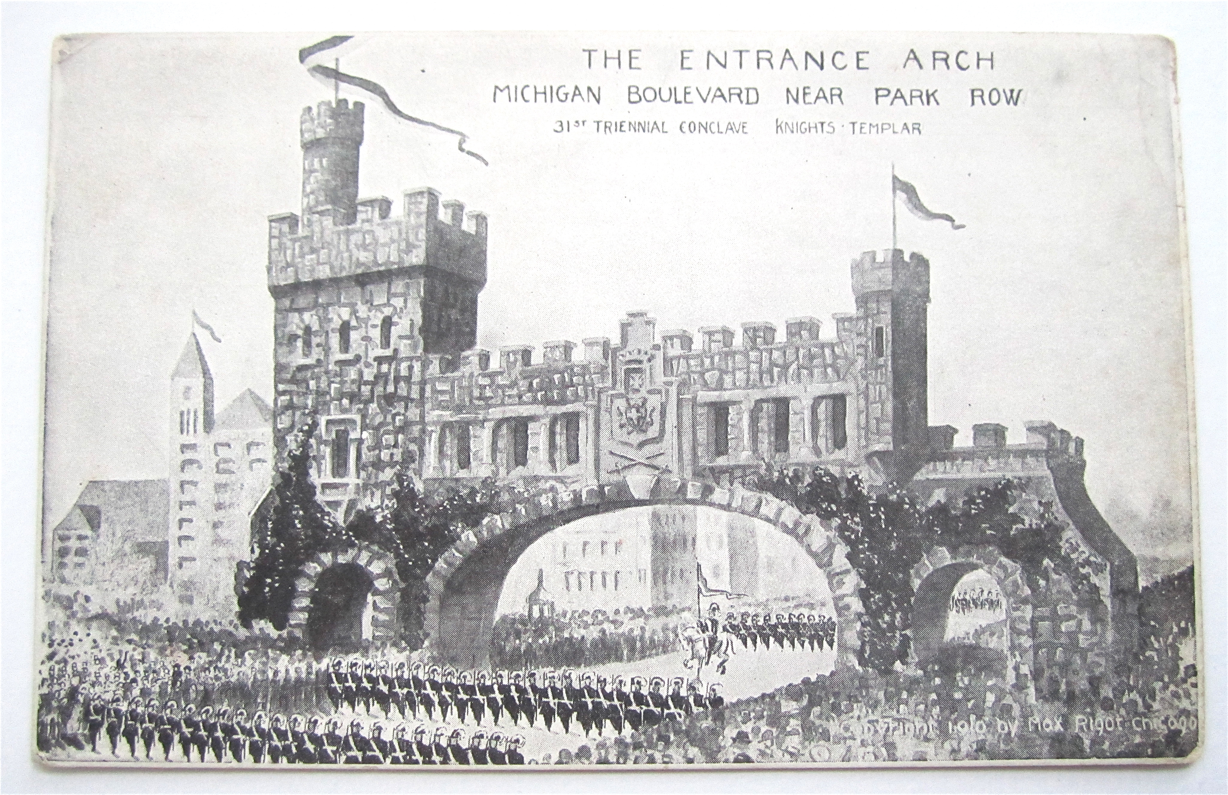 The Entrance Arch, Michigan Boulevard Postcard