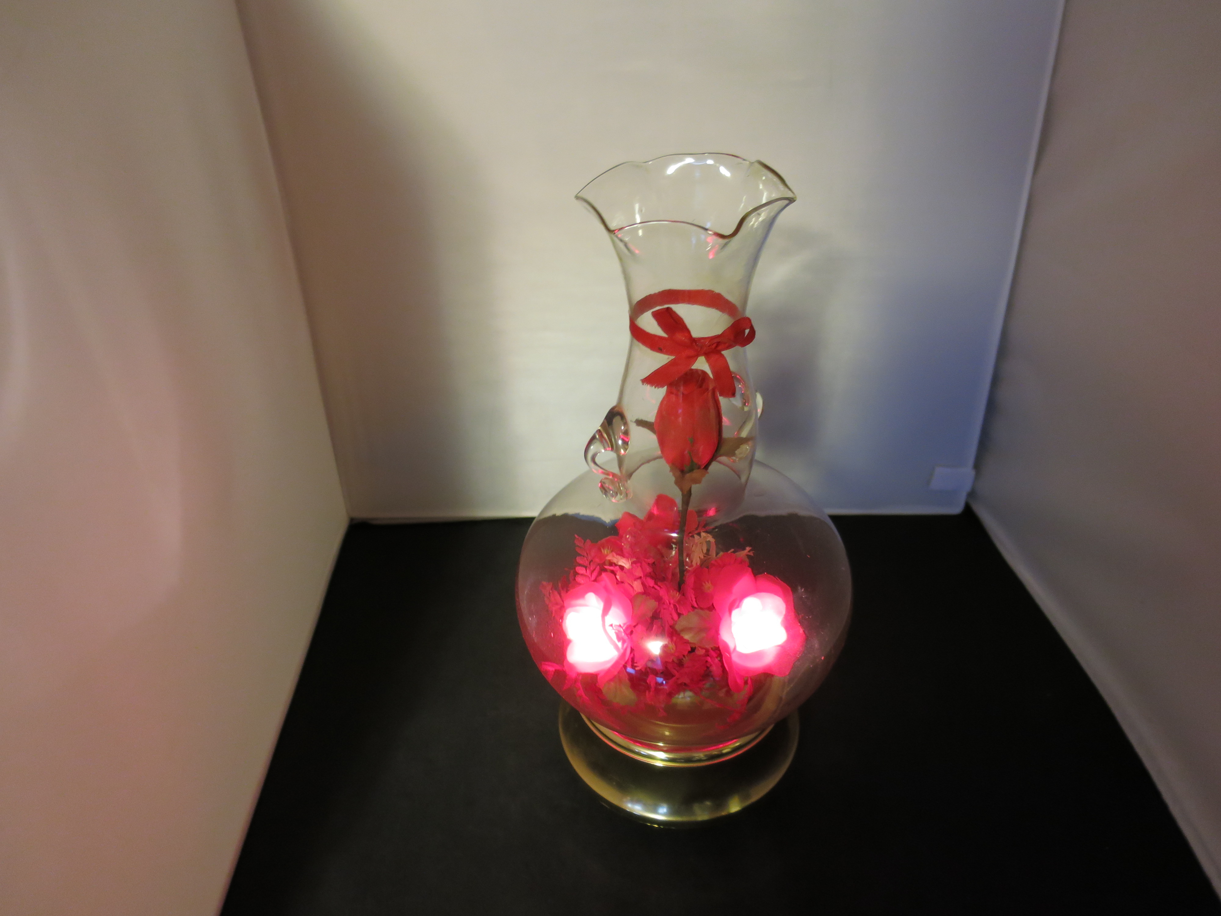 Musical Light Up Red Rose Rotating Show Globe Blown