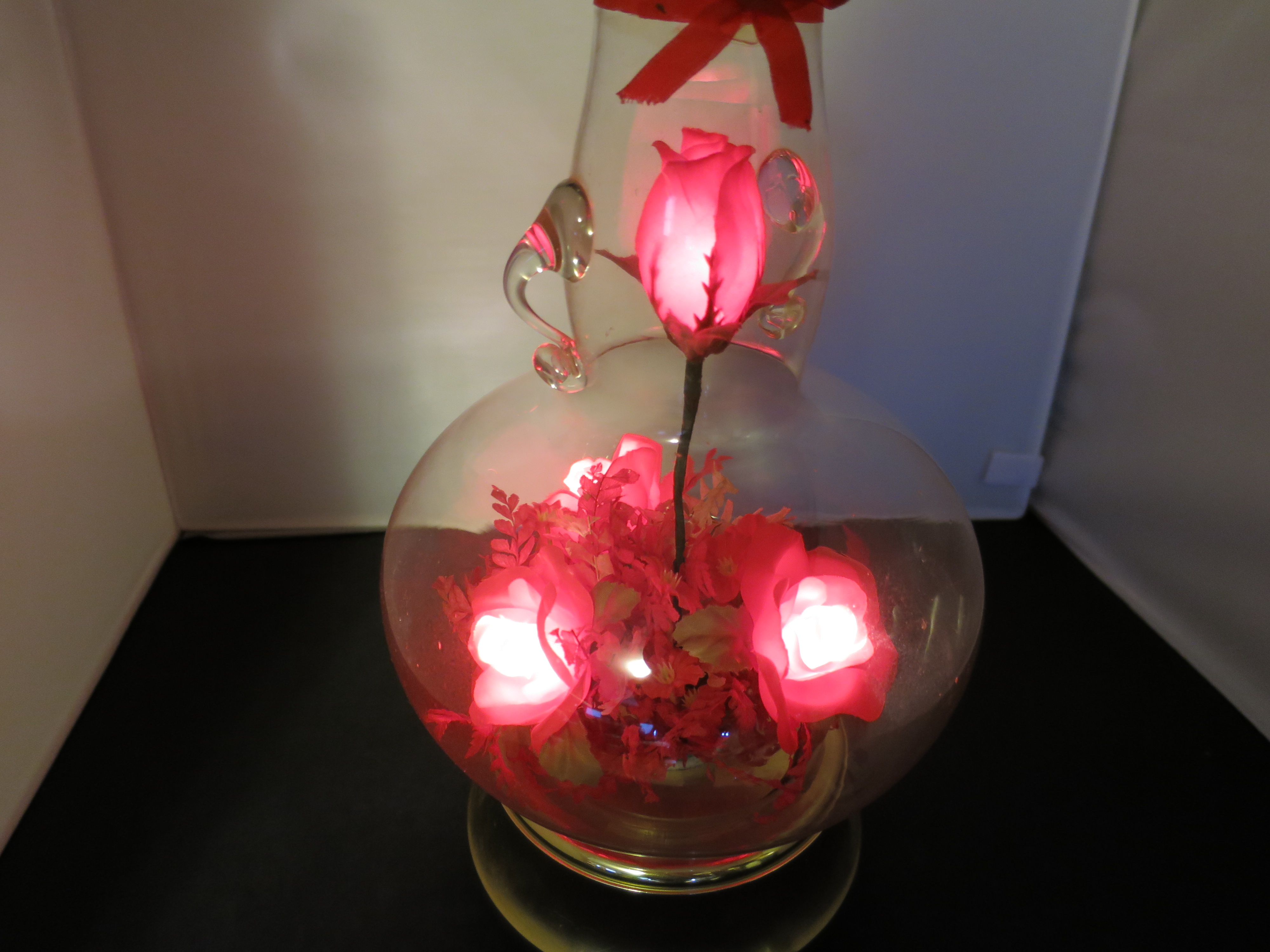 Musical Light Up Red Rose Rotating Show Globe Blown