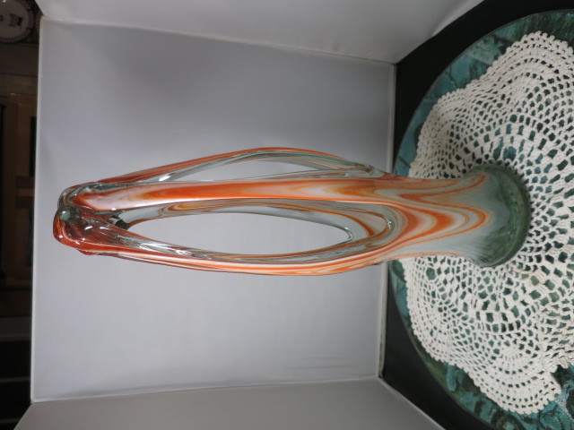 Arklahoma Art Glass Vase aka Sooner or Ozark glass 15 1/4 inches