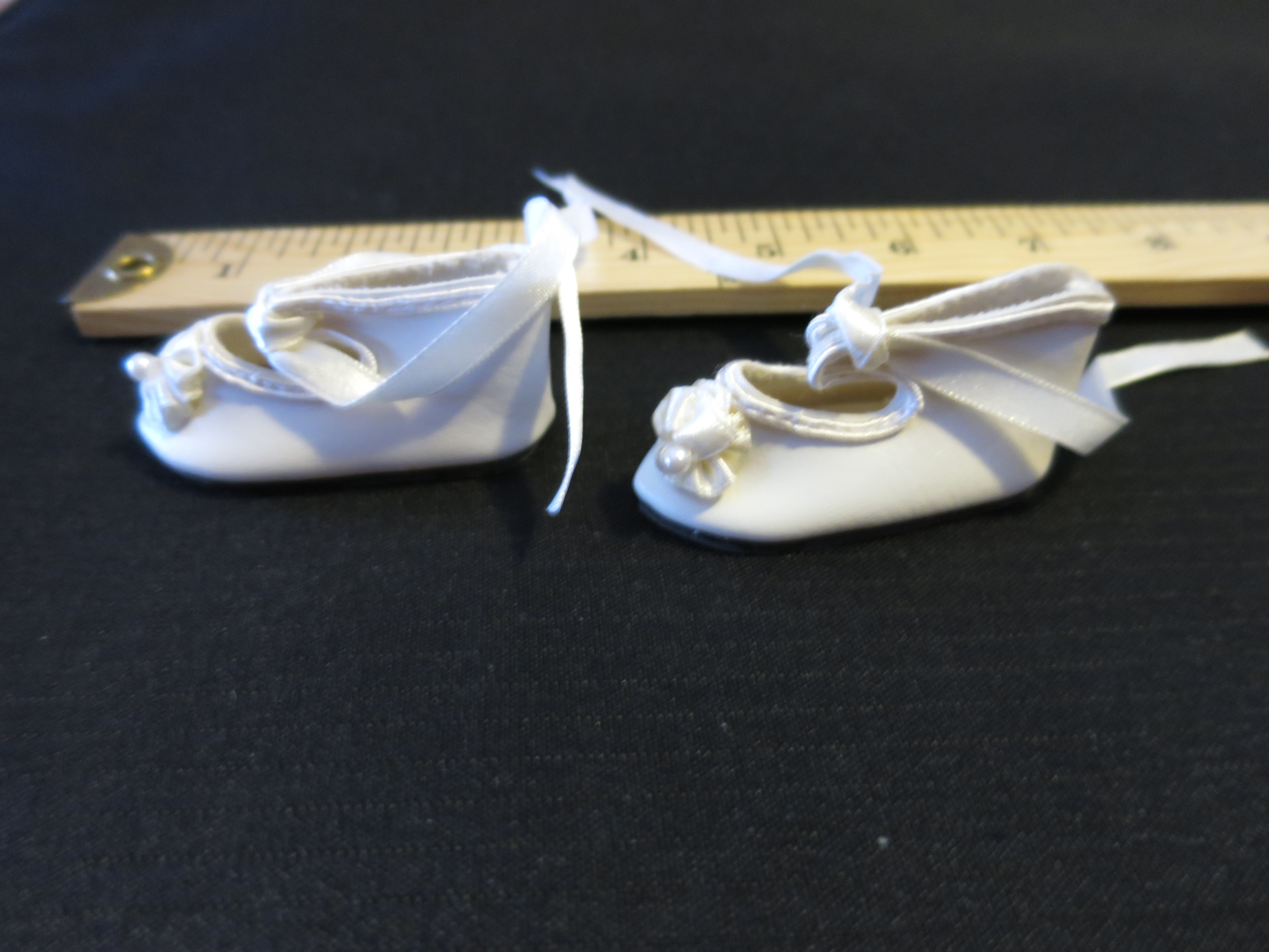 Vintage Doll Accessories Shoes tie ankle pointed toes Leather