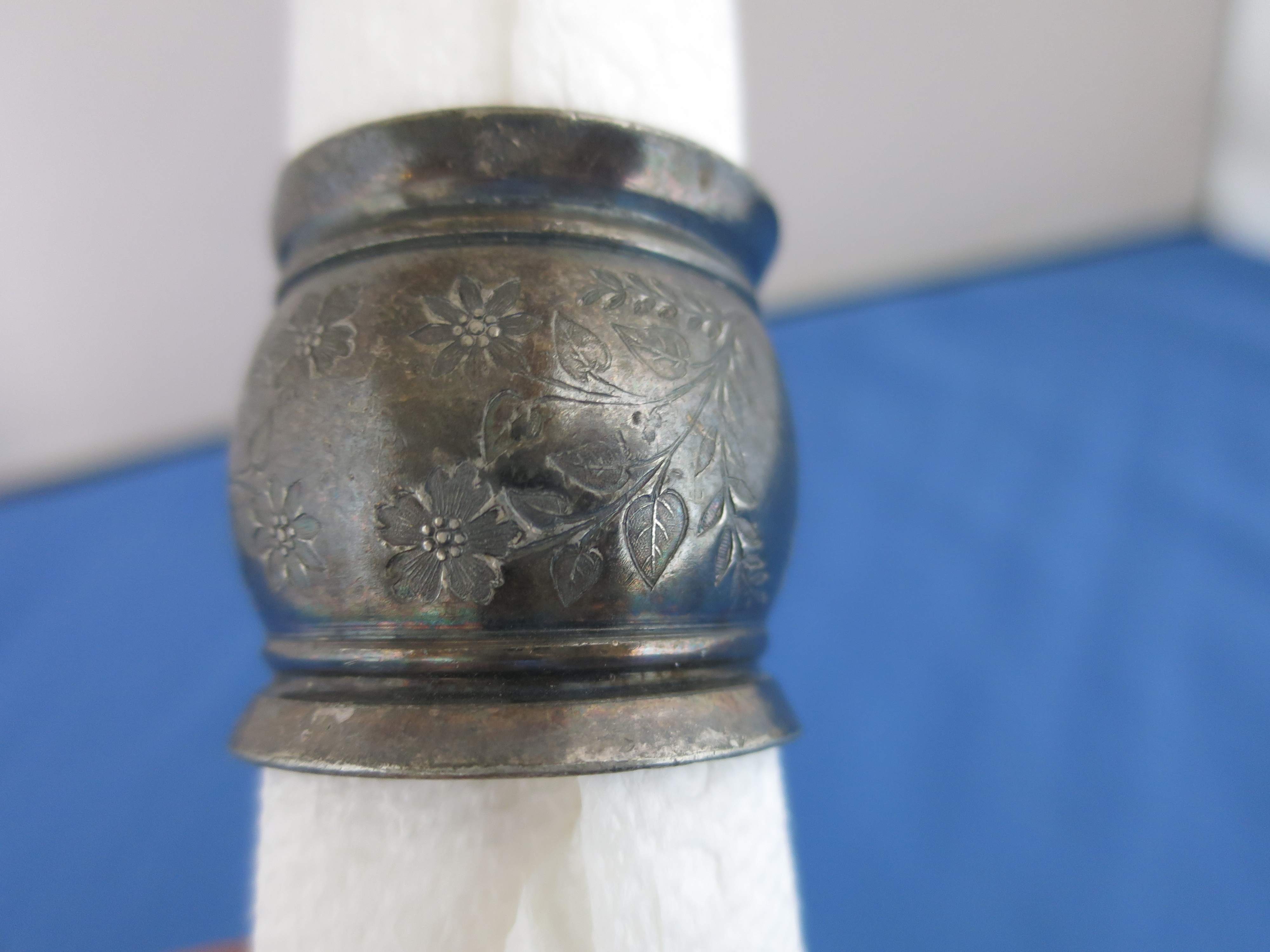 Antique Sterling Silver Napkin Ring Monogrammed Lyle