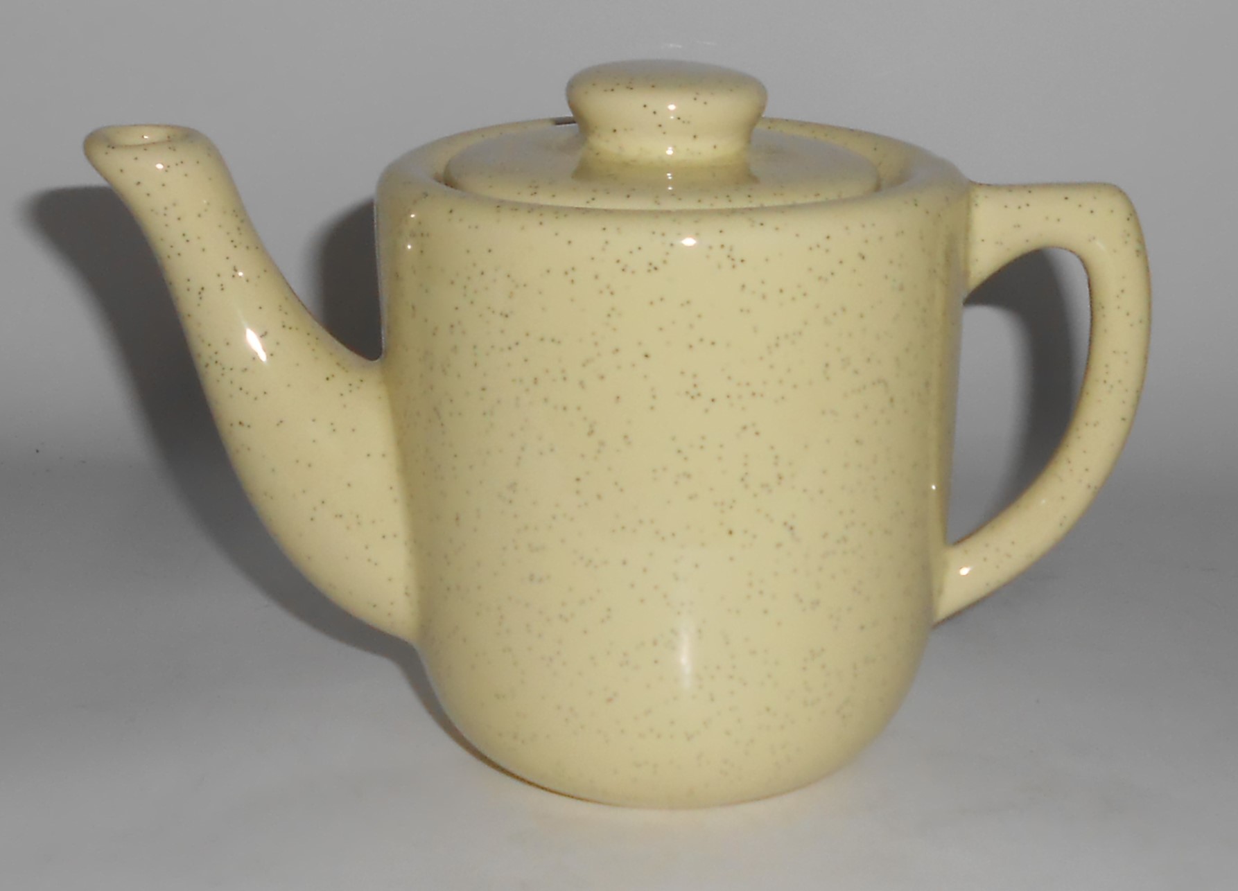 Bauer Pottery Monterey Moderne Yellow Speckle Teapot