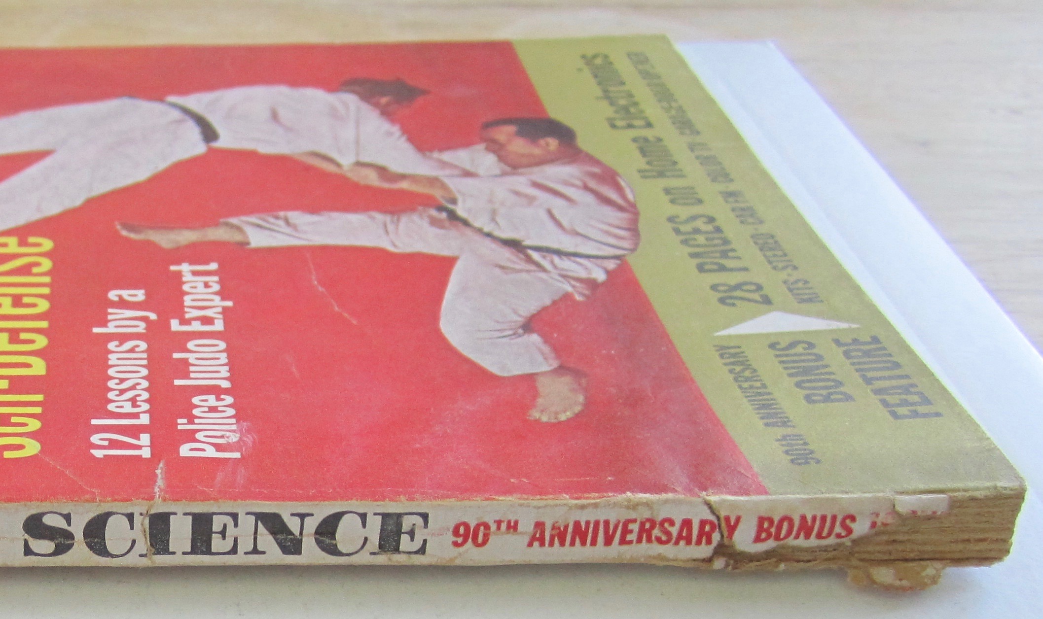 Popular Science-February 1962-Unharmed Self Defense