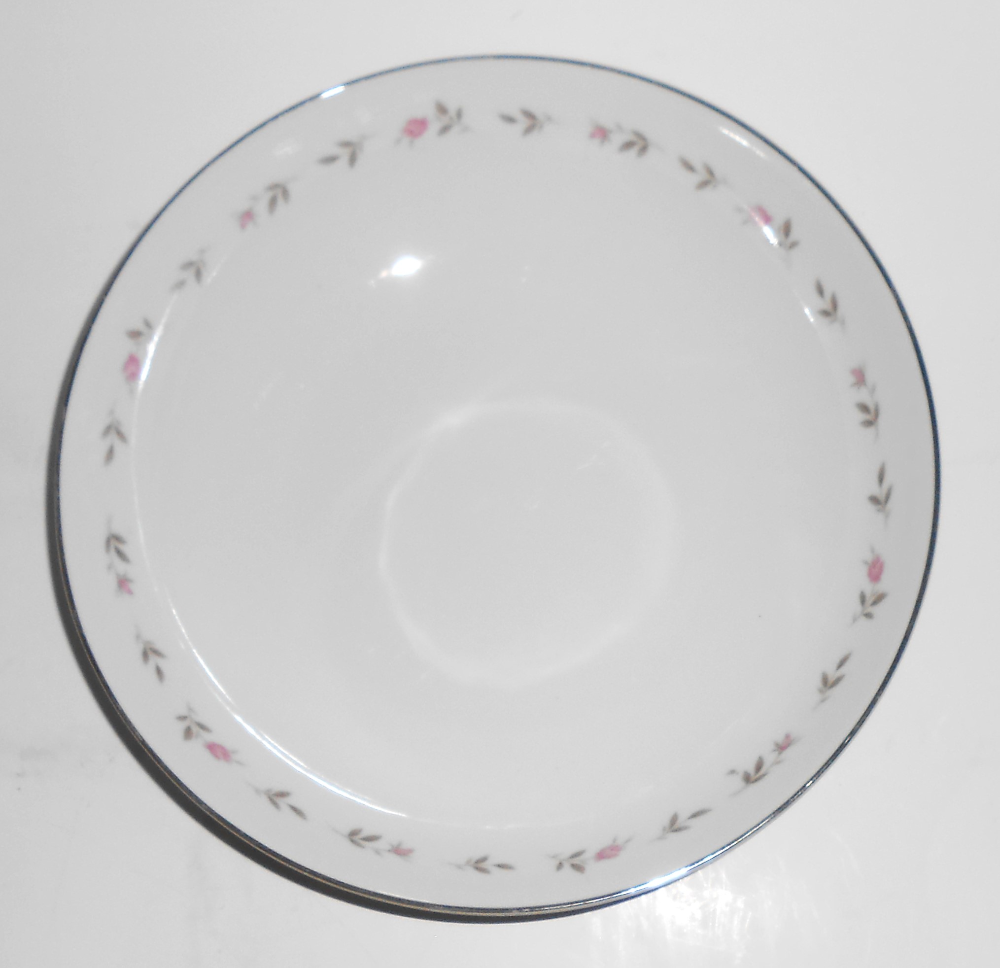 Mikasa China Platinum Band #8353 Rose Delight Vegetable