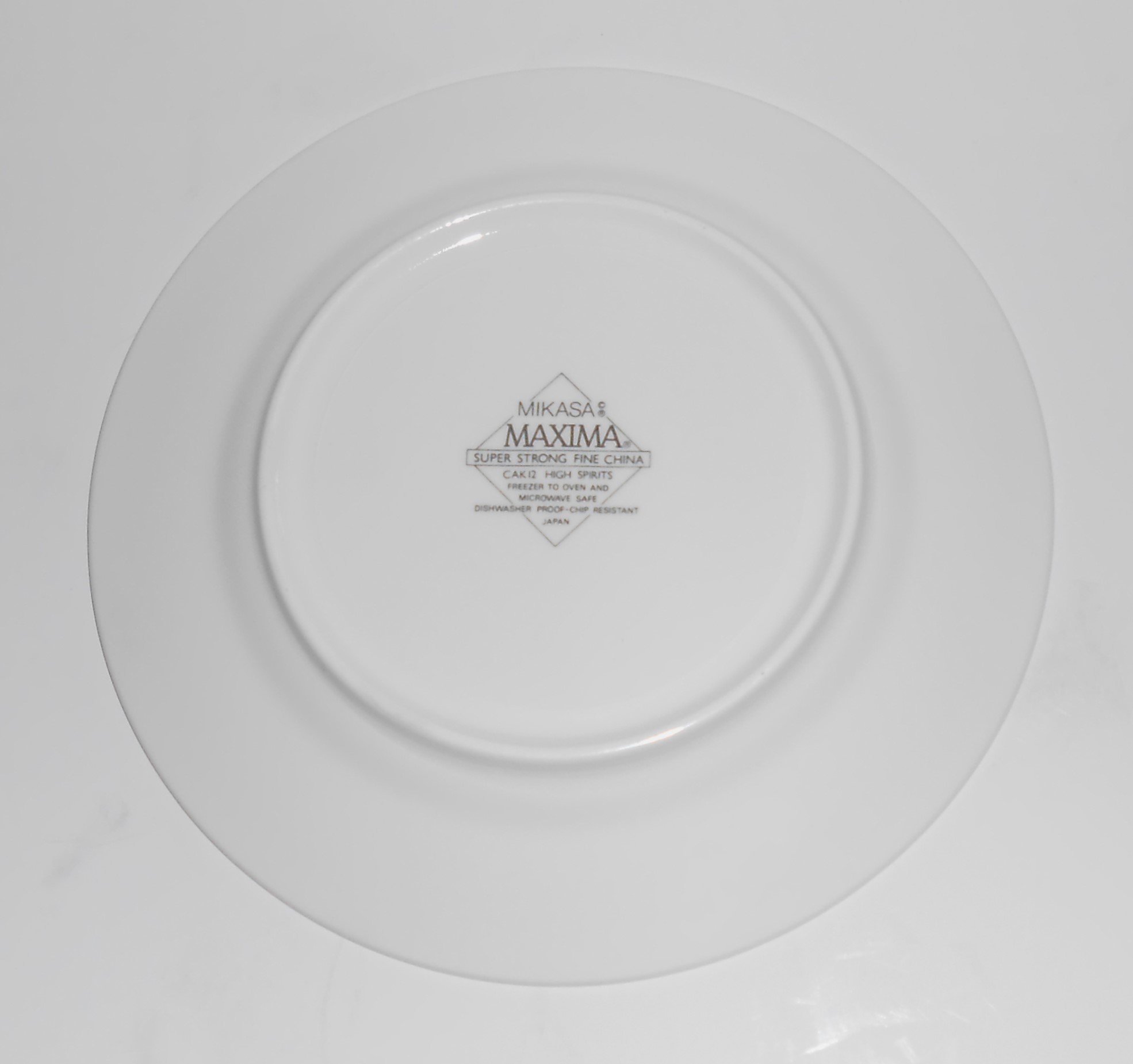 Mikasa China CAK12 High Spirits Bread Plate