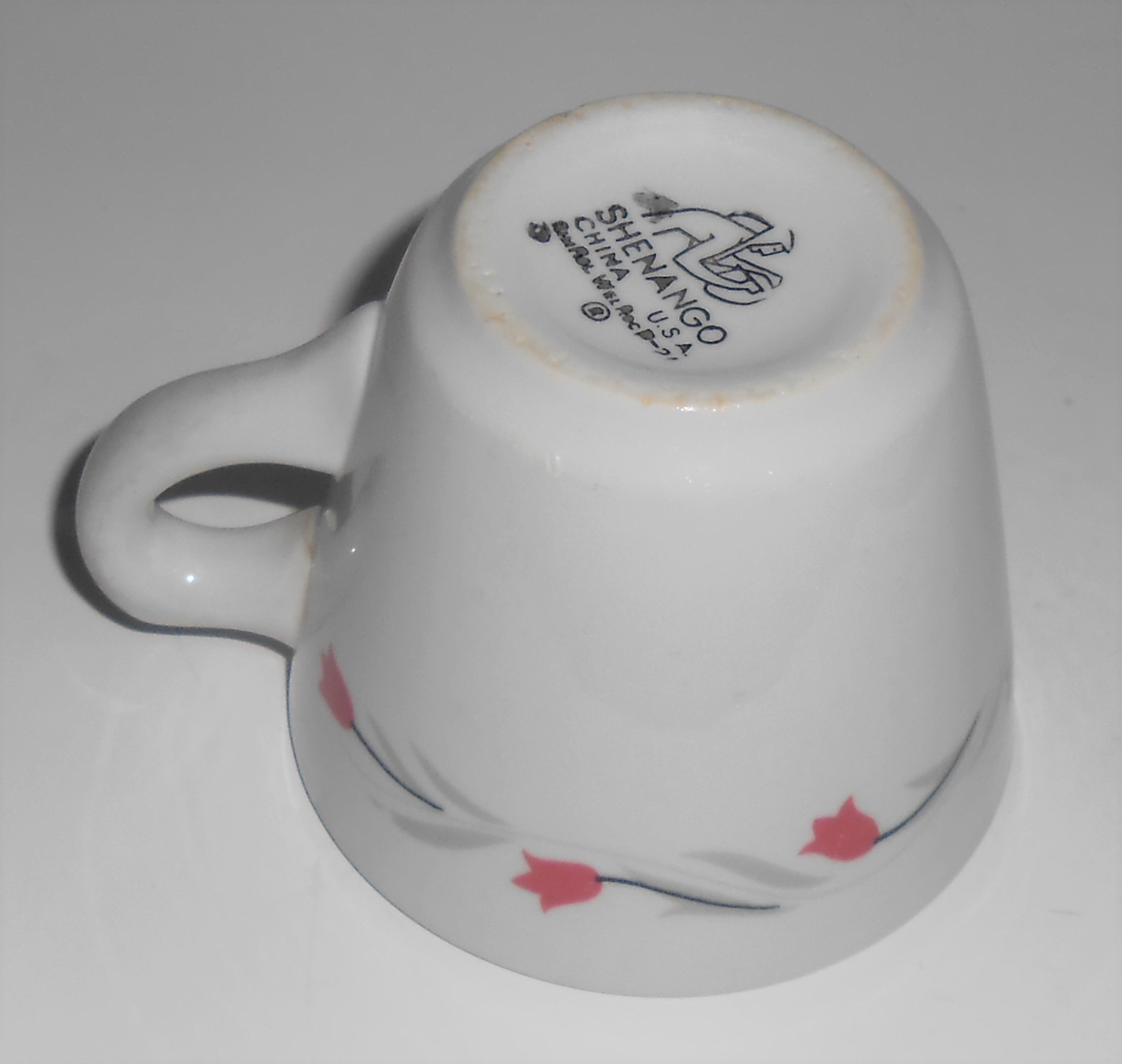 Syracuse China Restaurant Ware Grey/Pink Tulip Cup