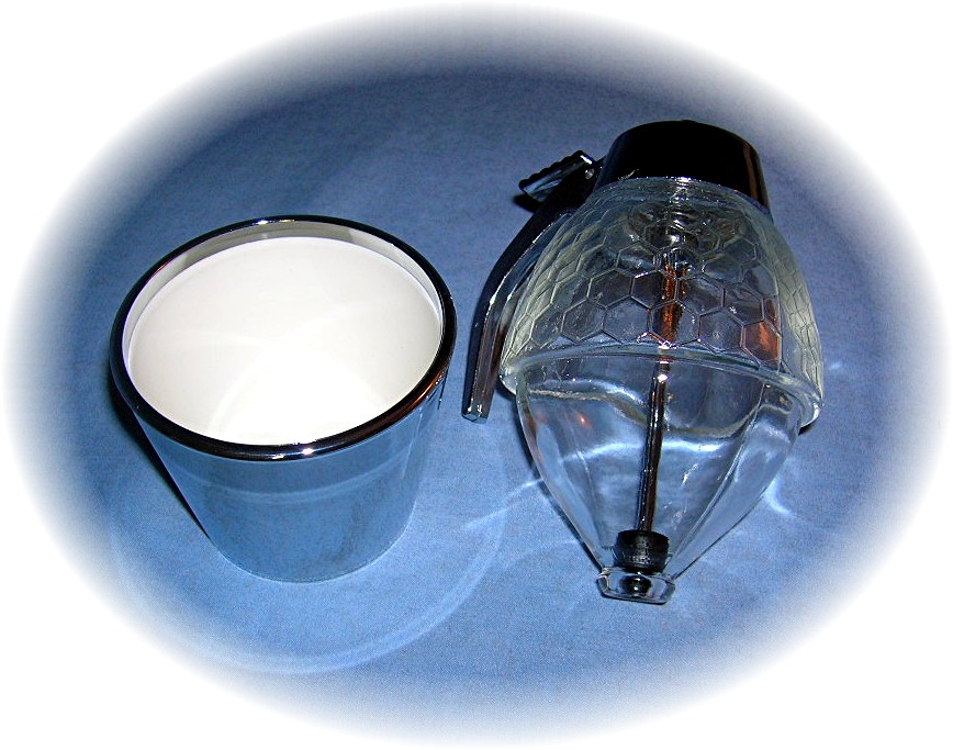 Vintage Honey Or Syrup Dispensor
