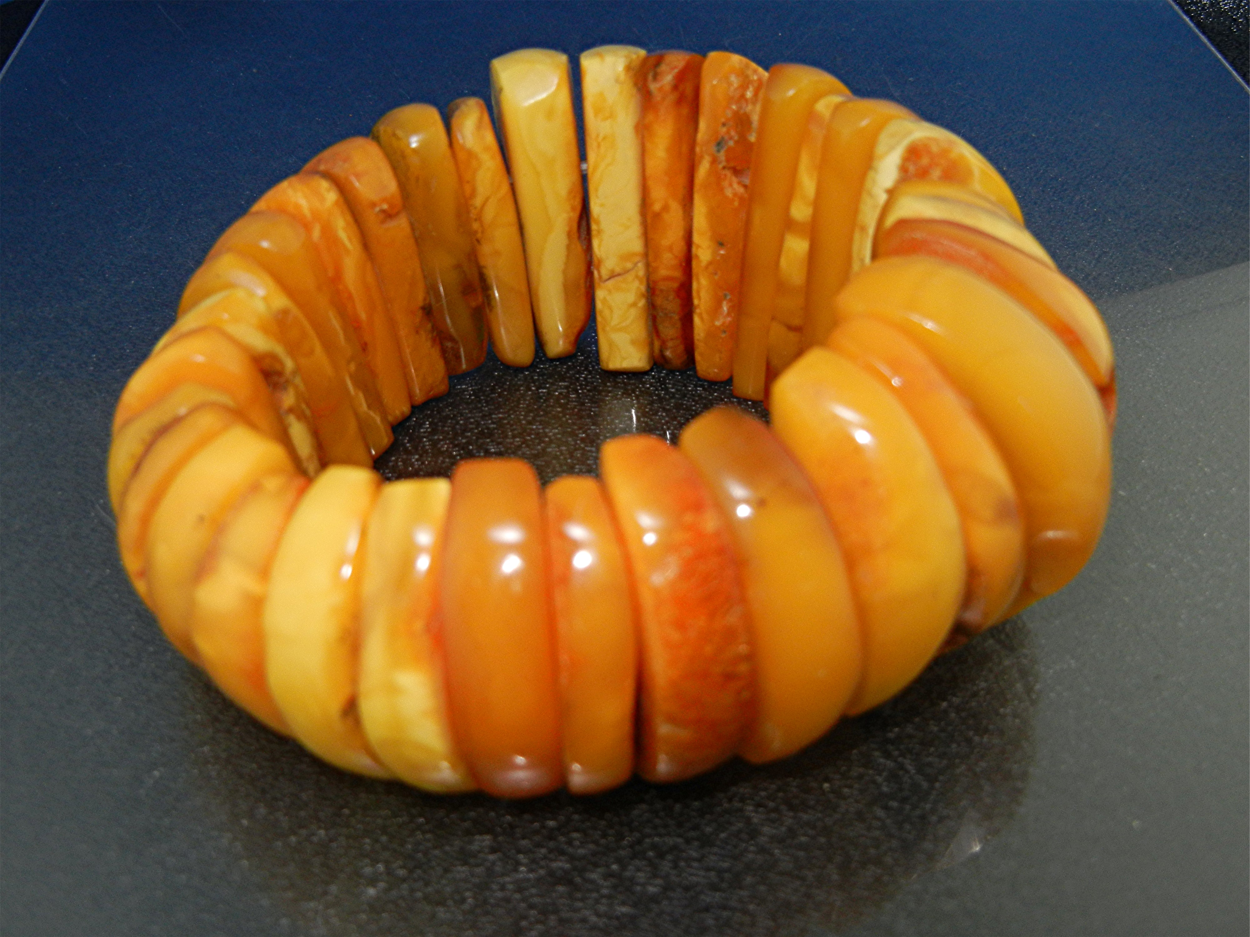 Baltic Butterscotch Amber Stretch Bracelet 102 Grams