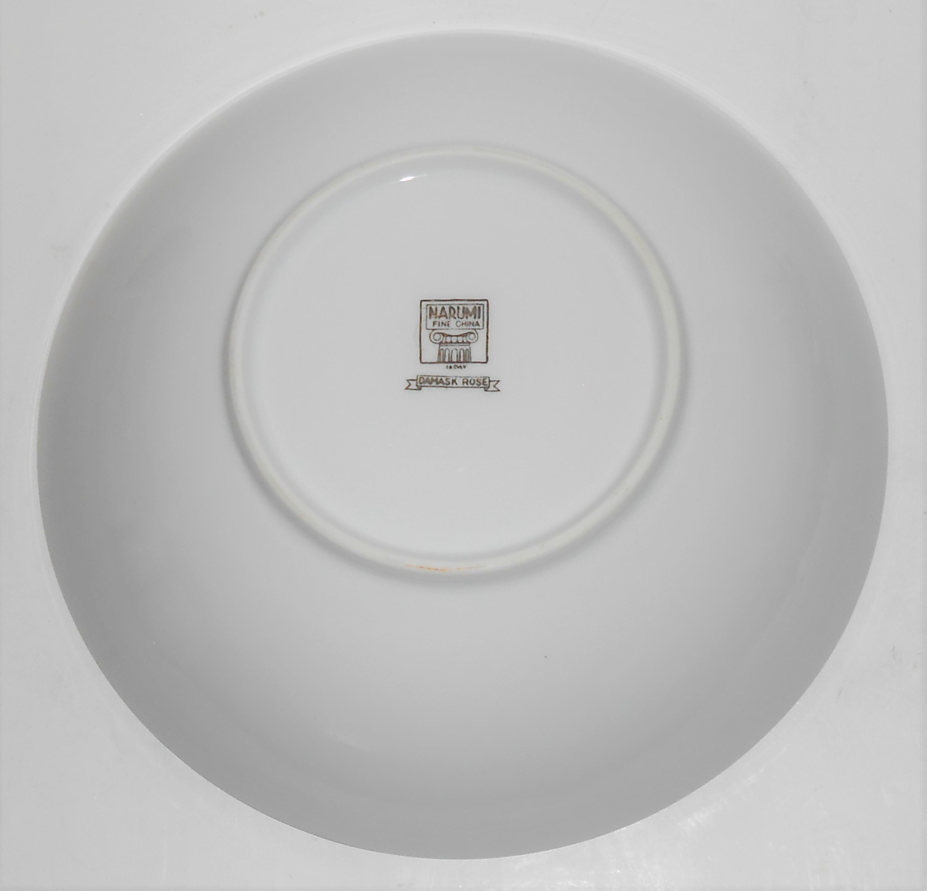 Narumi Porcelain China Japan Damask Rose Gold Band Vege
