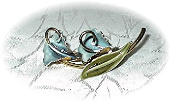 Blue Goldtone Green Enamel Flower Pin