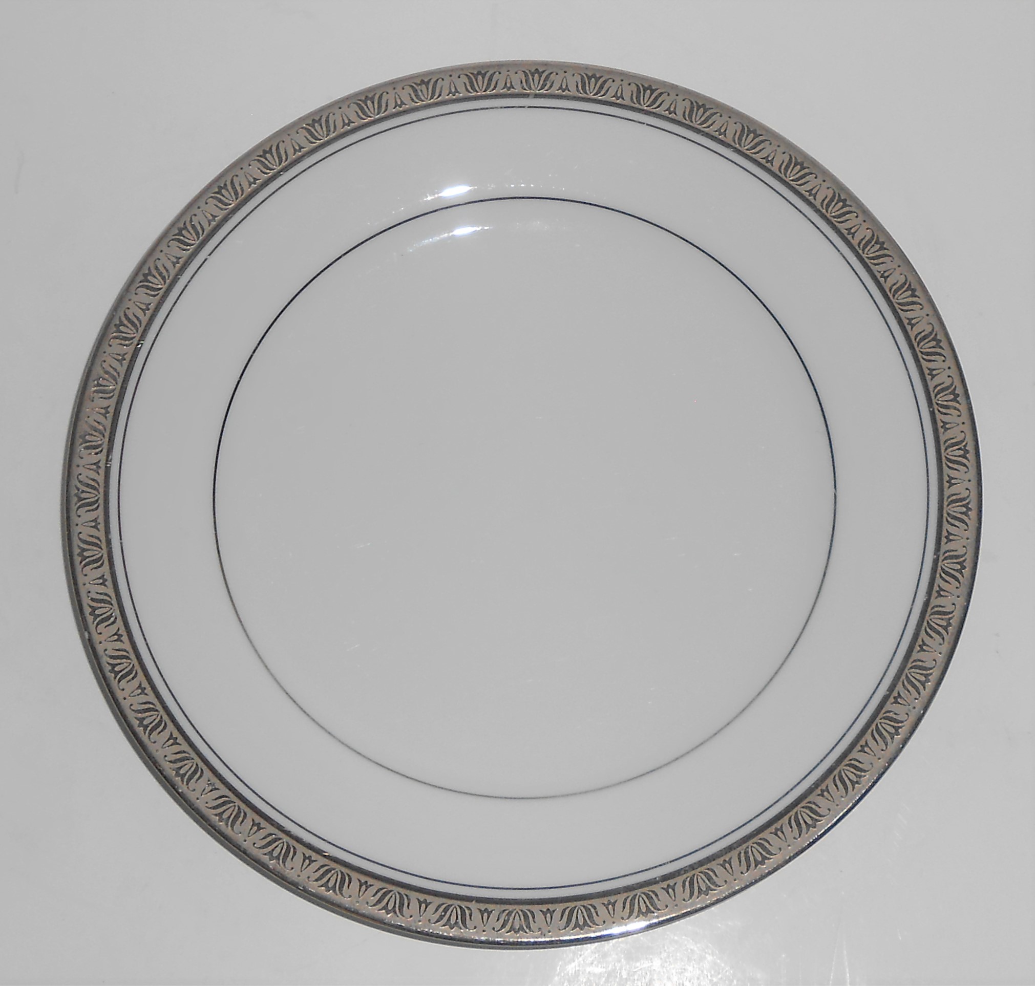 Noritake China Porcelain Legacy Platinum Salad Plate