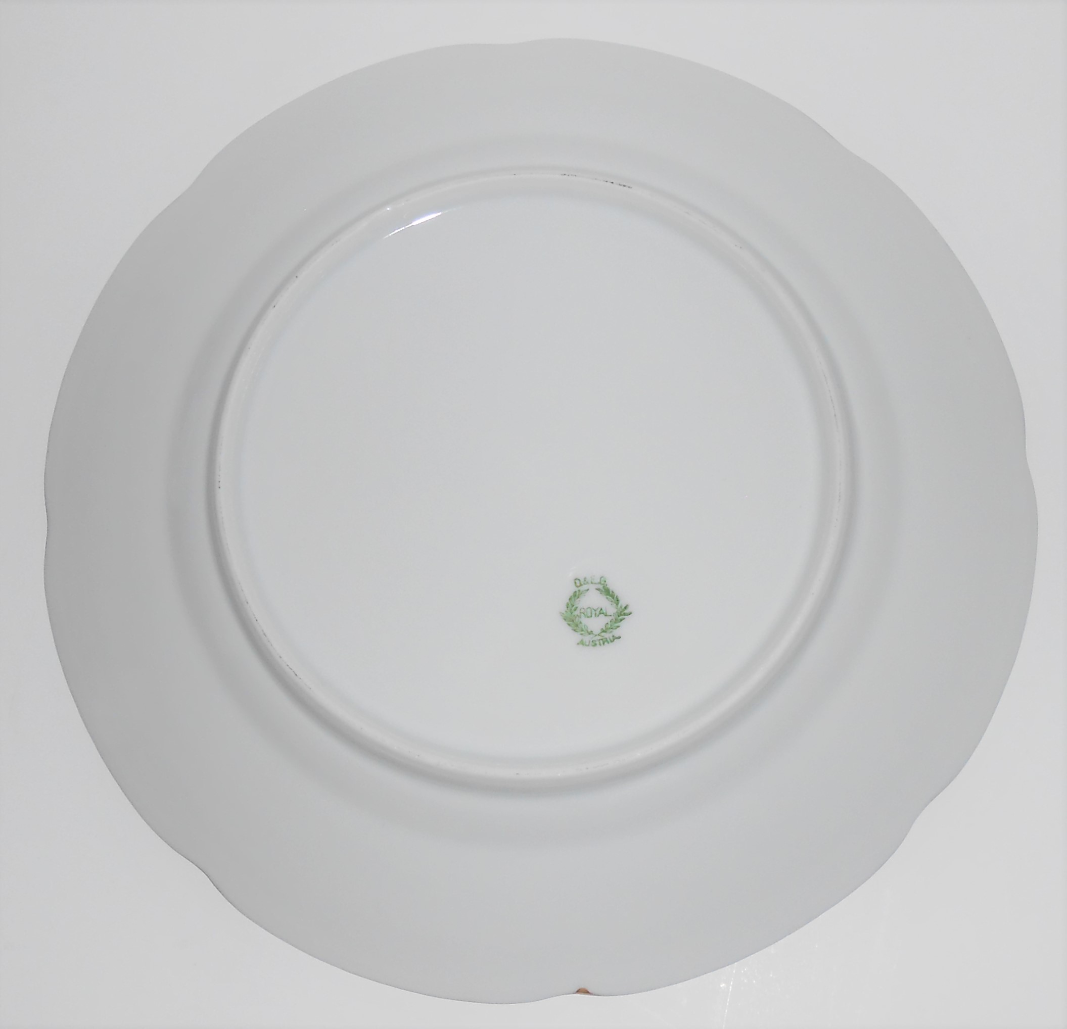 Oscar & Edgar Gutherz 3405 Porcelain China Austria Gold