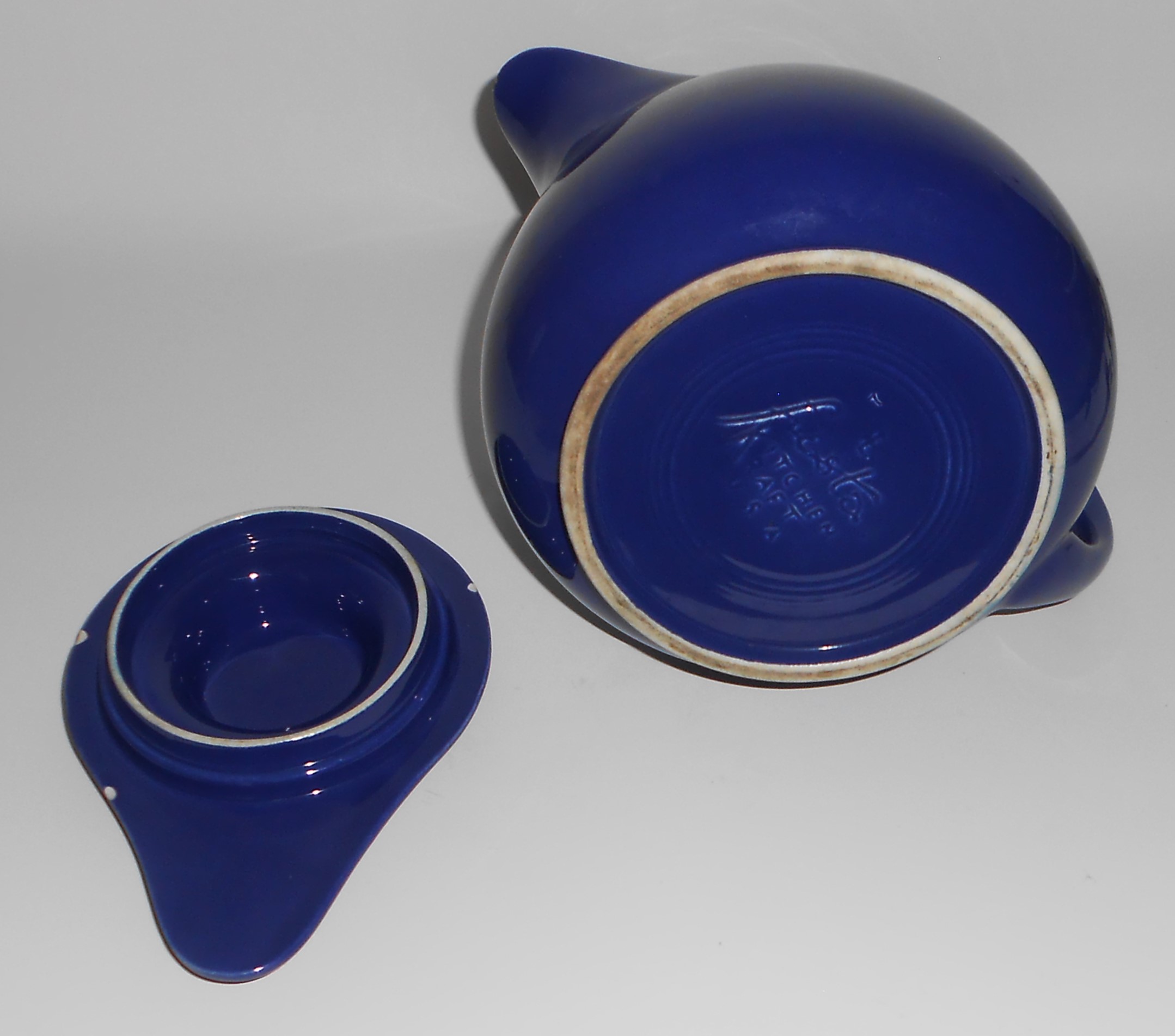 VINTAGE Homer Laughlin Kitchen Kraft Cobalt Covered Pit