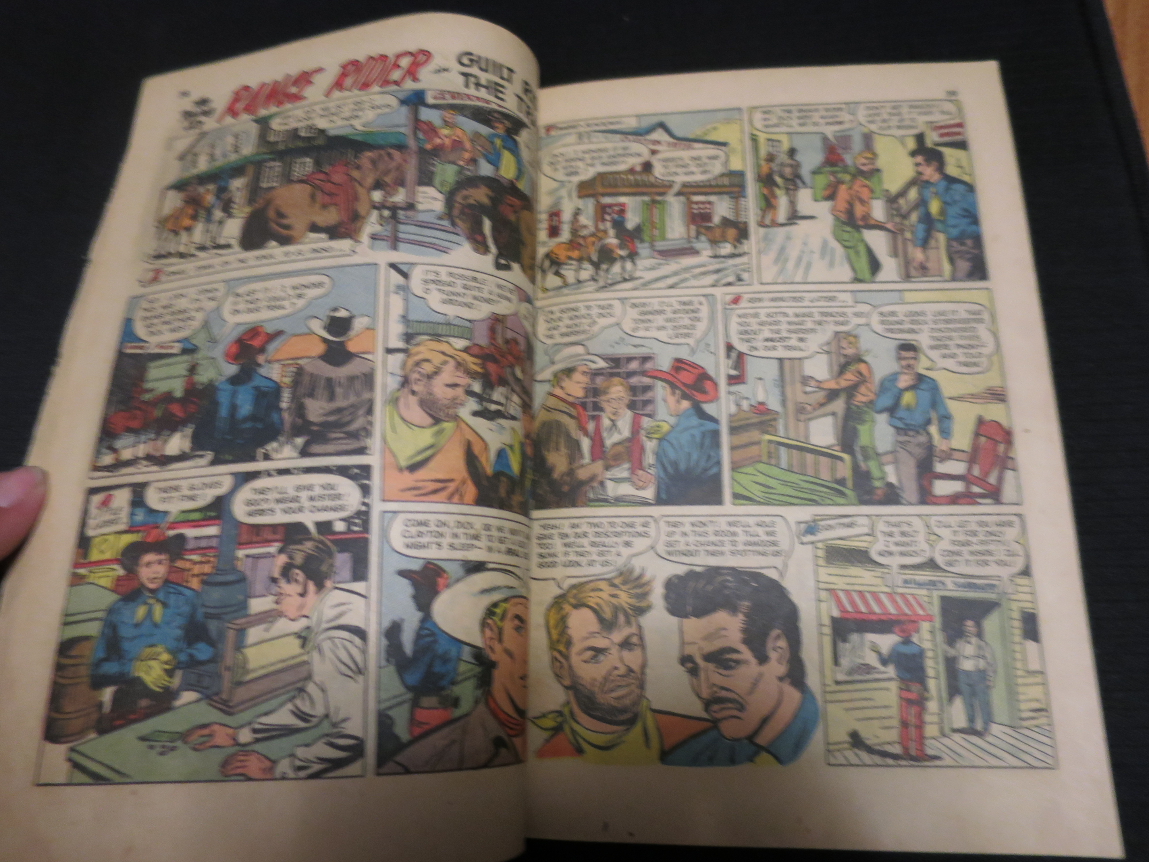 Western Roundup Giant Comic Book 1958