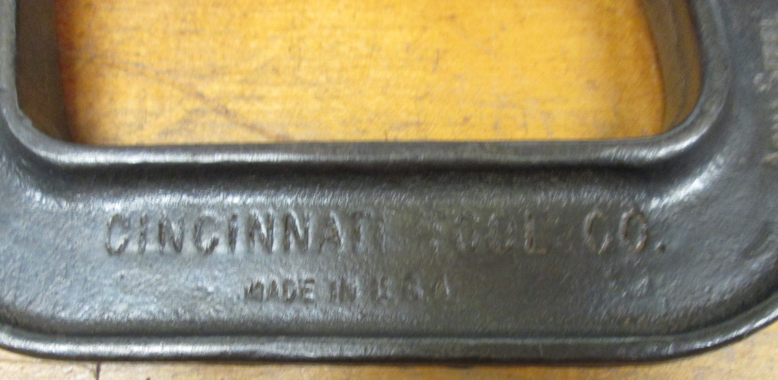 Cincinnati C-Clamp w/Cast Wing Screw 4 inch No. 540