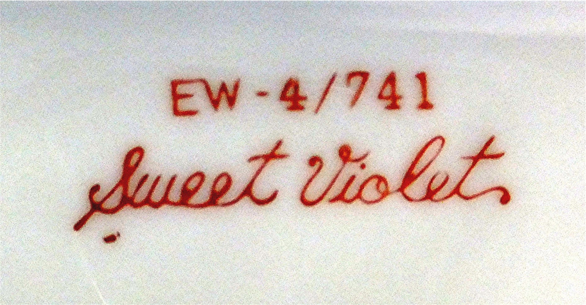 Divided relish dish, Sweet Violets
