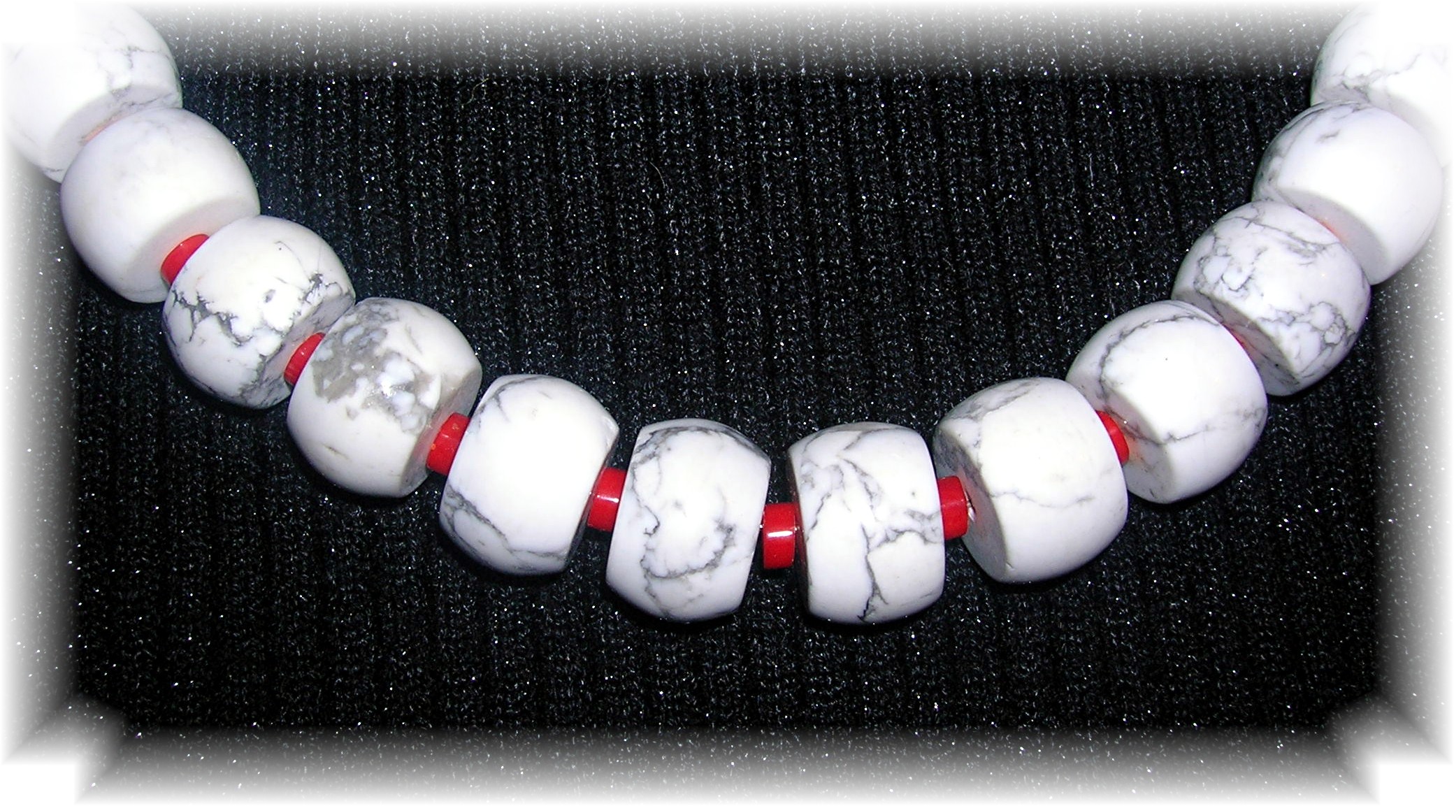28 Inch White Turquoise And Coral Necklace