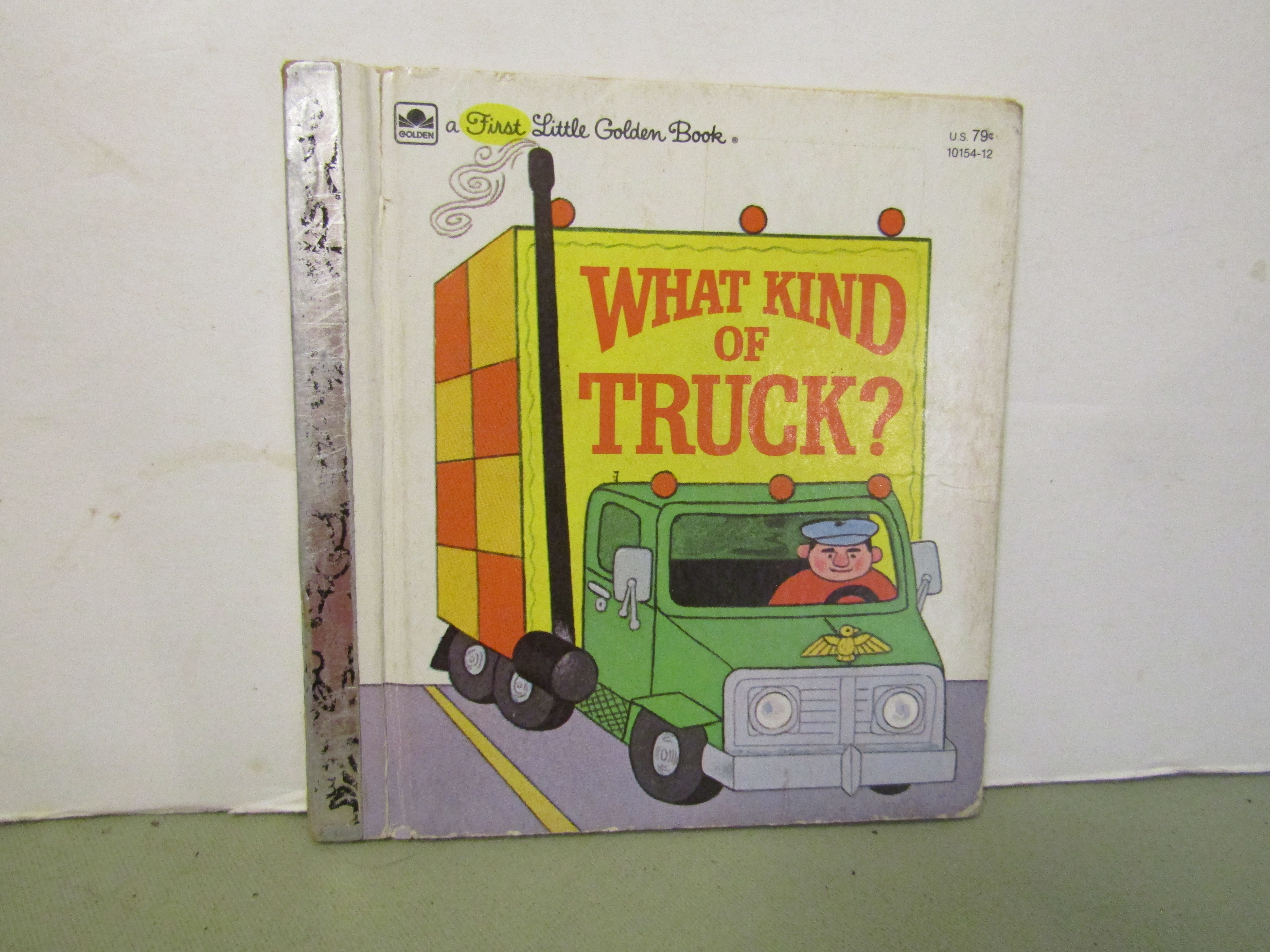 First Little Golden Book What Kind of Truck?
