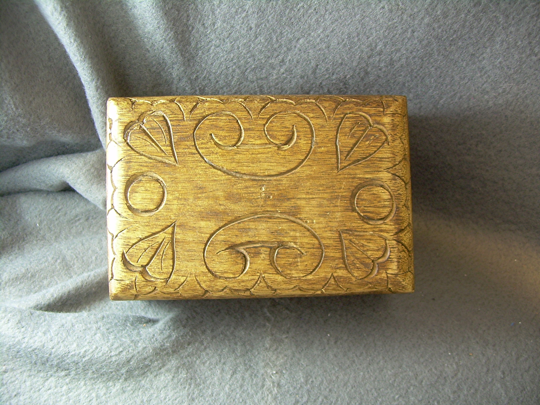 Wood Carved Trinket Box With Carved hearts