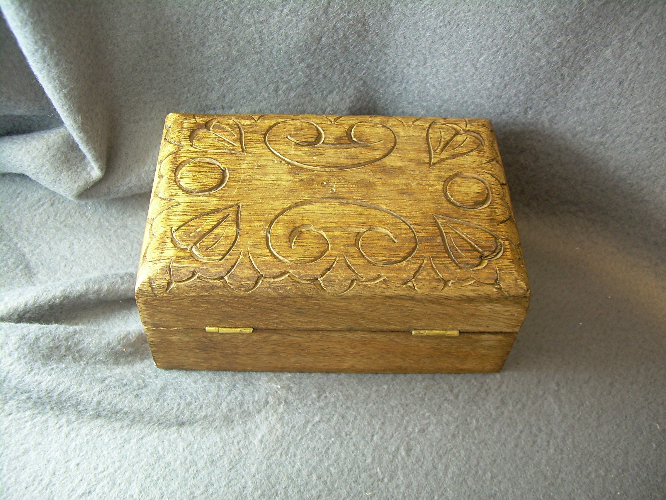 Wood Carved Trinket Box With Carved hearts