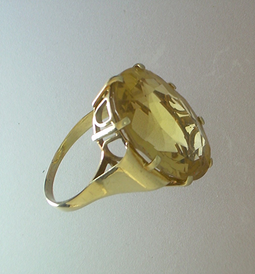Ring 14K Yellow Gold Golden Citrine